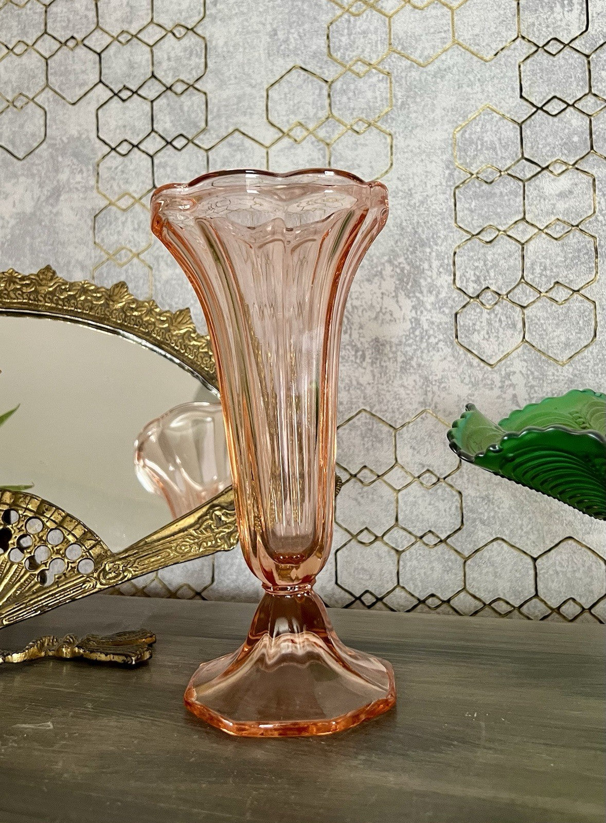 Antik Art Déco 1 Vase Glasvase Pressglas rosa Rosalin Glas
