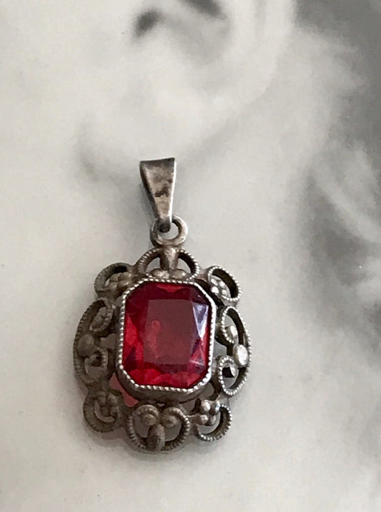 Antik Jugendstil Art Déco Edel Anhänger 835 Silber SUPER Design roter Stein