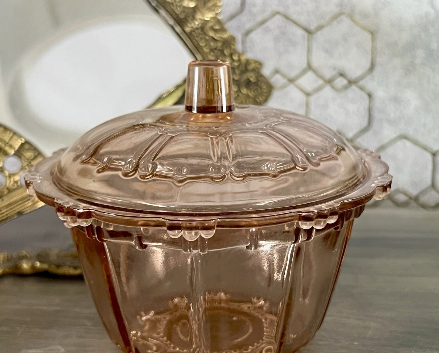 Art Déco Stil Dose Deckeldose Rosalin Rosa Pressglas
