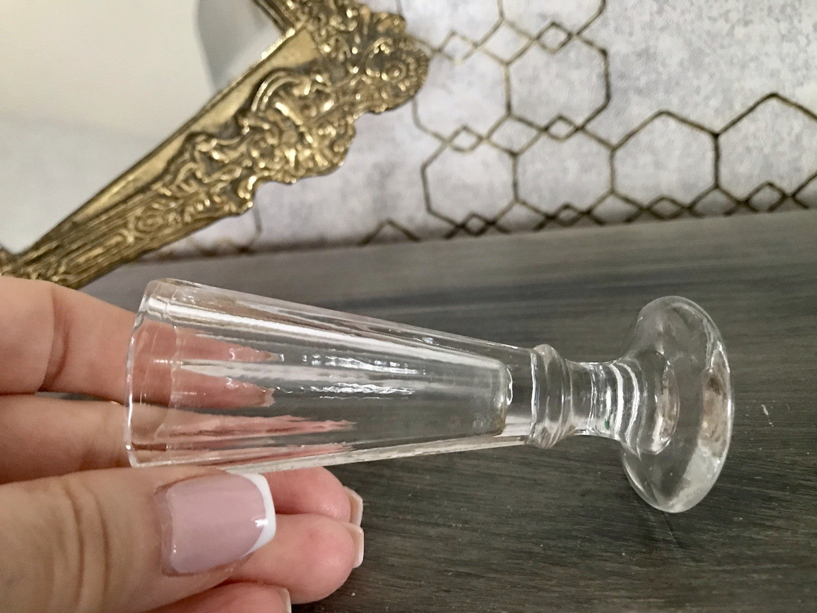 Antik uralt 1x Glas Likör Schnapsglas  Pressglas kantiges Design