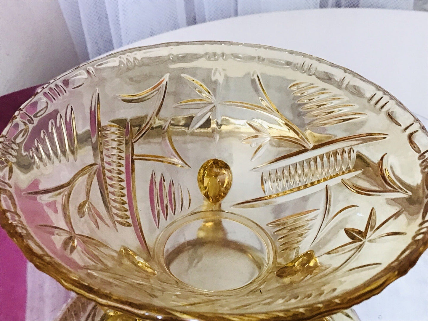 Antik gelb Art Déco Schale Pressglas Glasschale 3füßig So Schön!