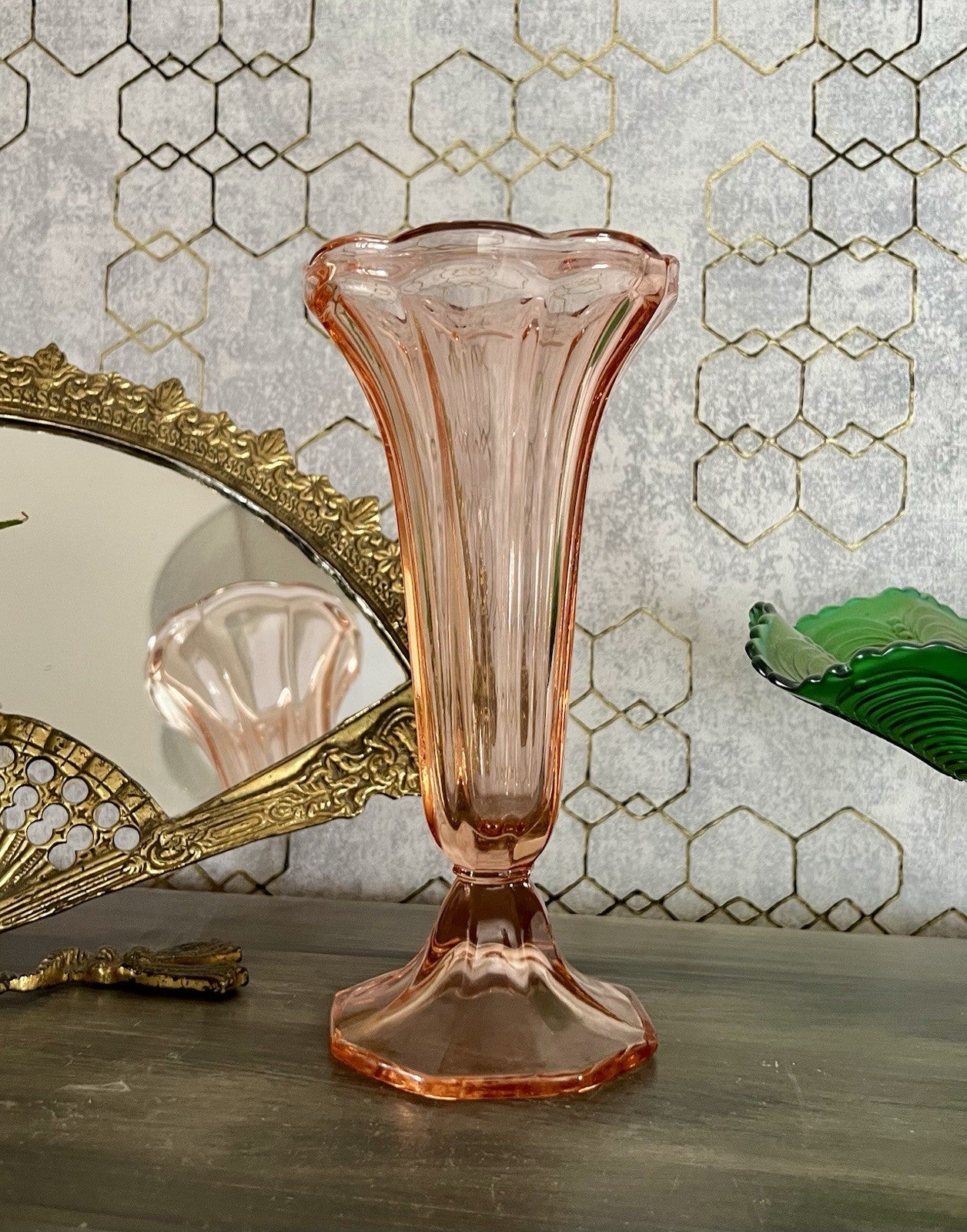 Antik Art Déco 1 Vase Glasvase Pressglas rosa Rosalin Glas