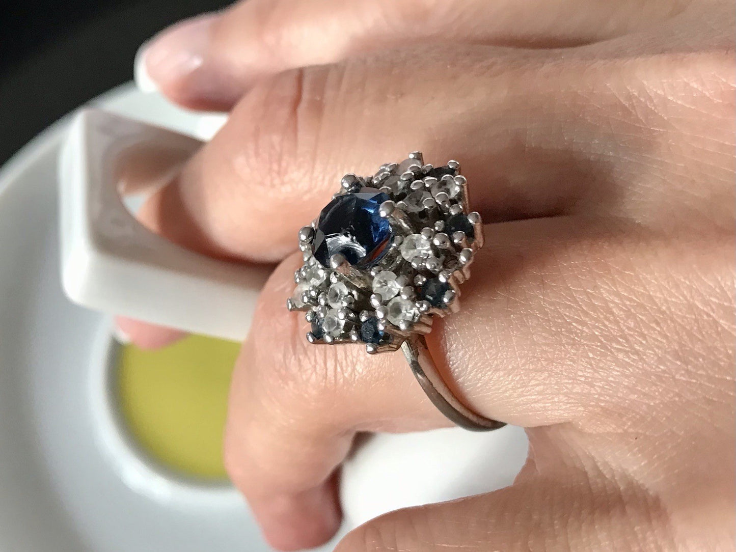 Vintage Entourage Halo Ring farblose Steine & Saphir Silber 835  ~Gr.55 17,5