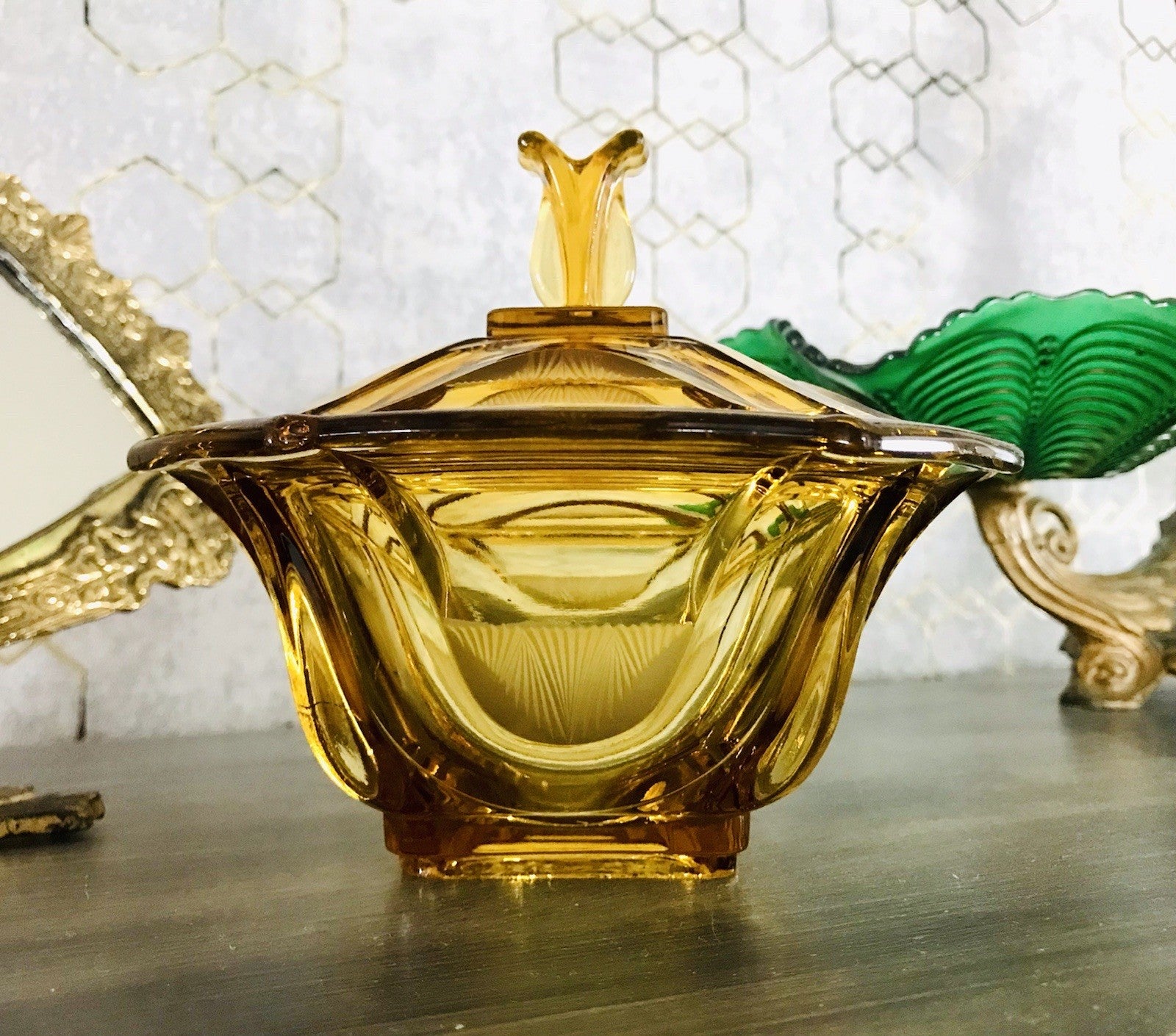 Antik Art Déco Dose Glasdose Pressglas Bernstein Gelb Amber