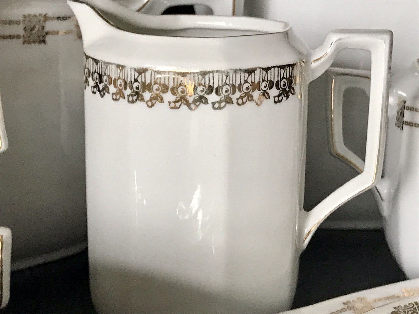 Antik Art Déco Porzellan 11 Personen Kaffeeservice EDEL Goldrand Golddekor