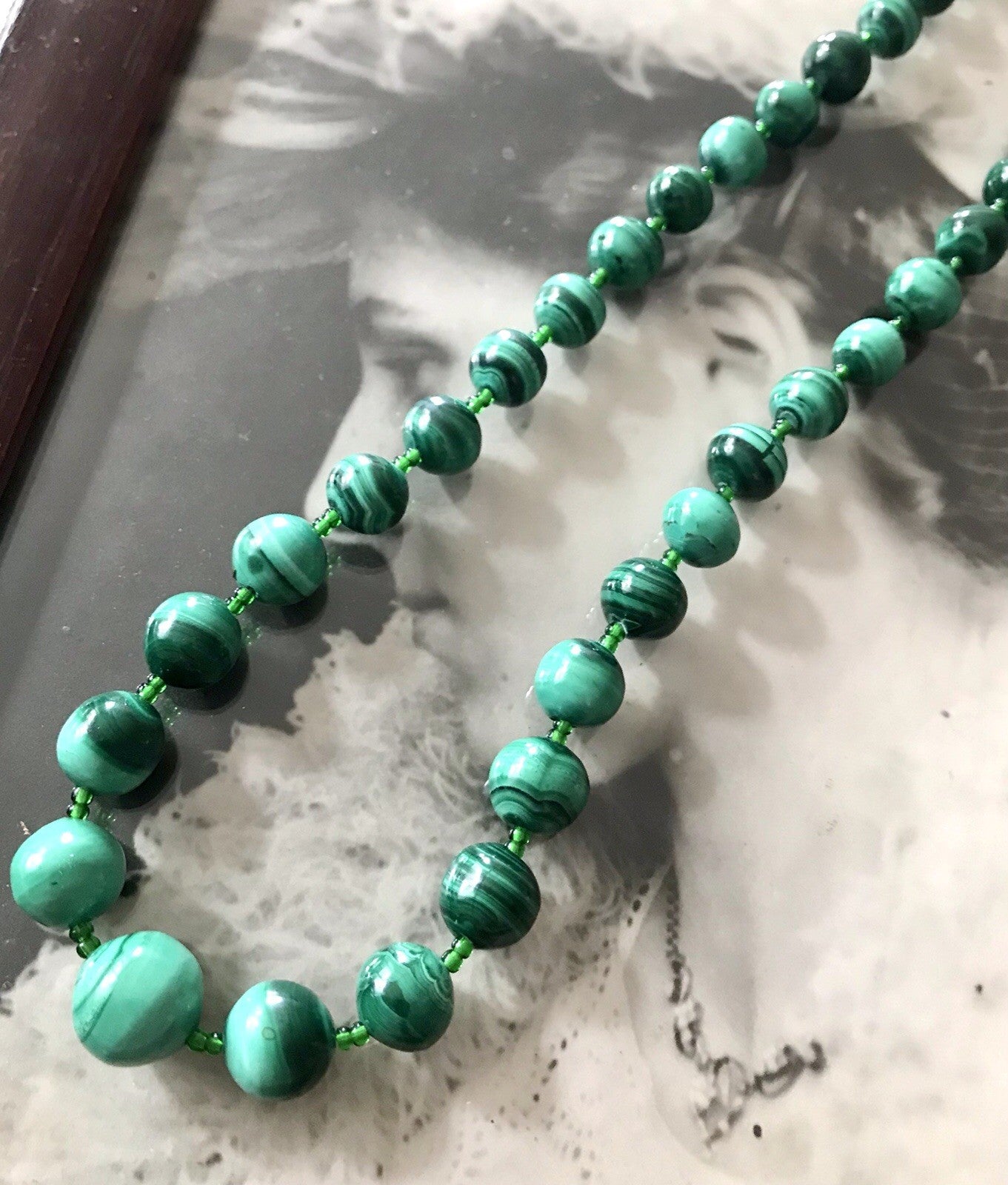 Alt Edel Vintage Halskette Kette Malachite grün Sehr Schön Retro
