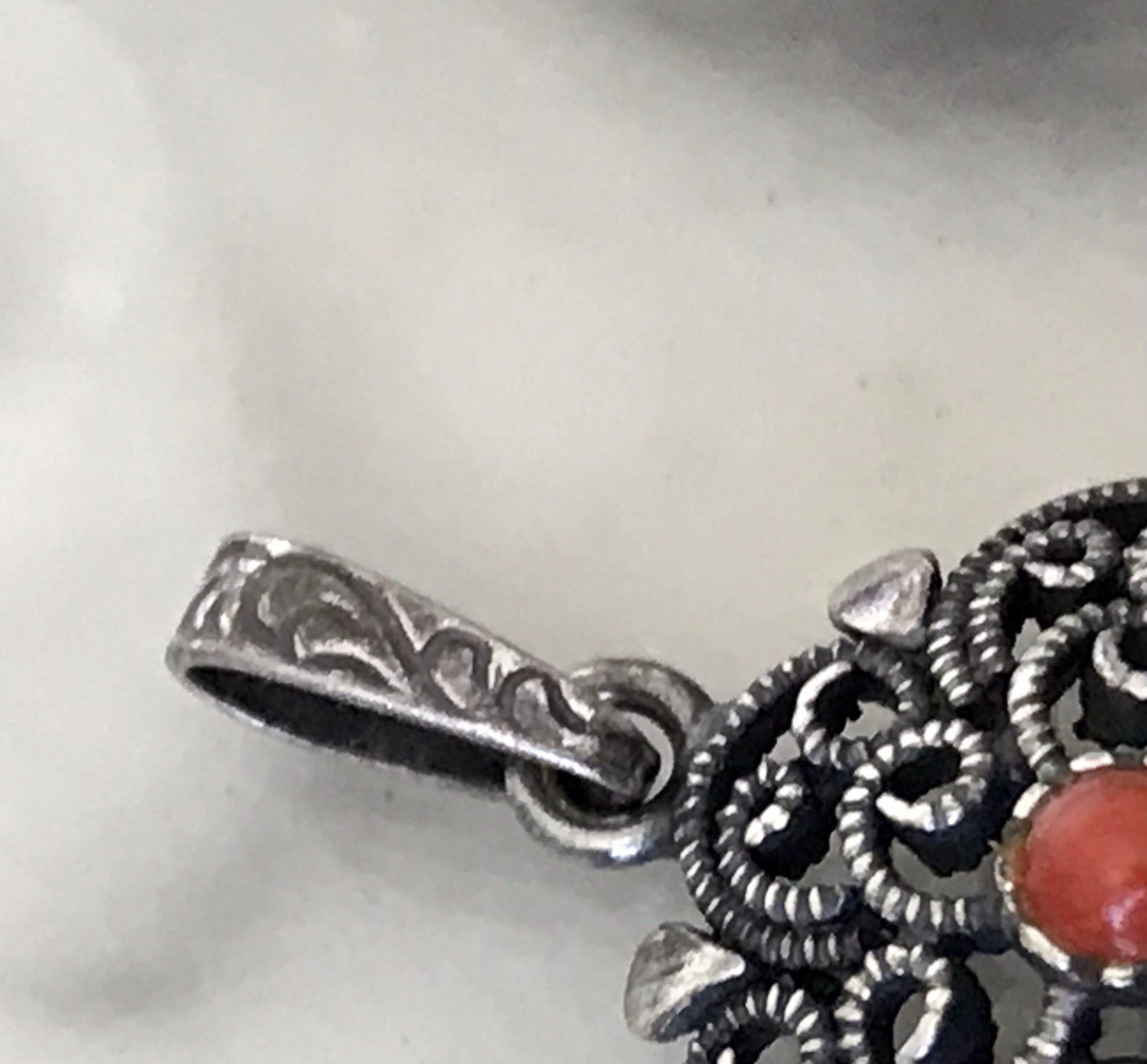 Antik Jugendstil Art Déco Anhänger 800 Silber filigran Koralle?