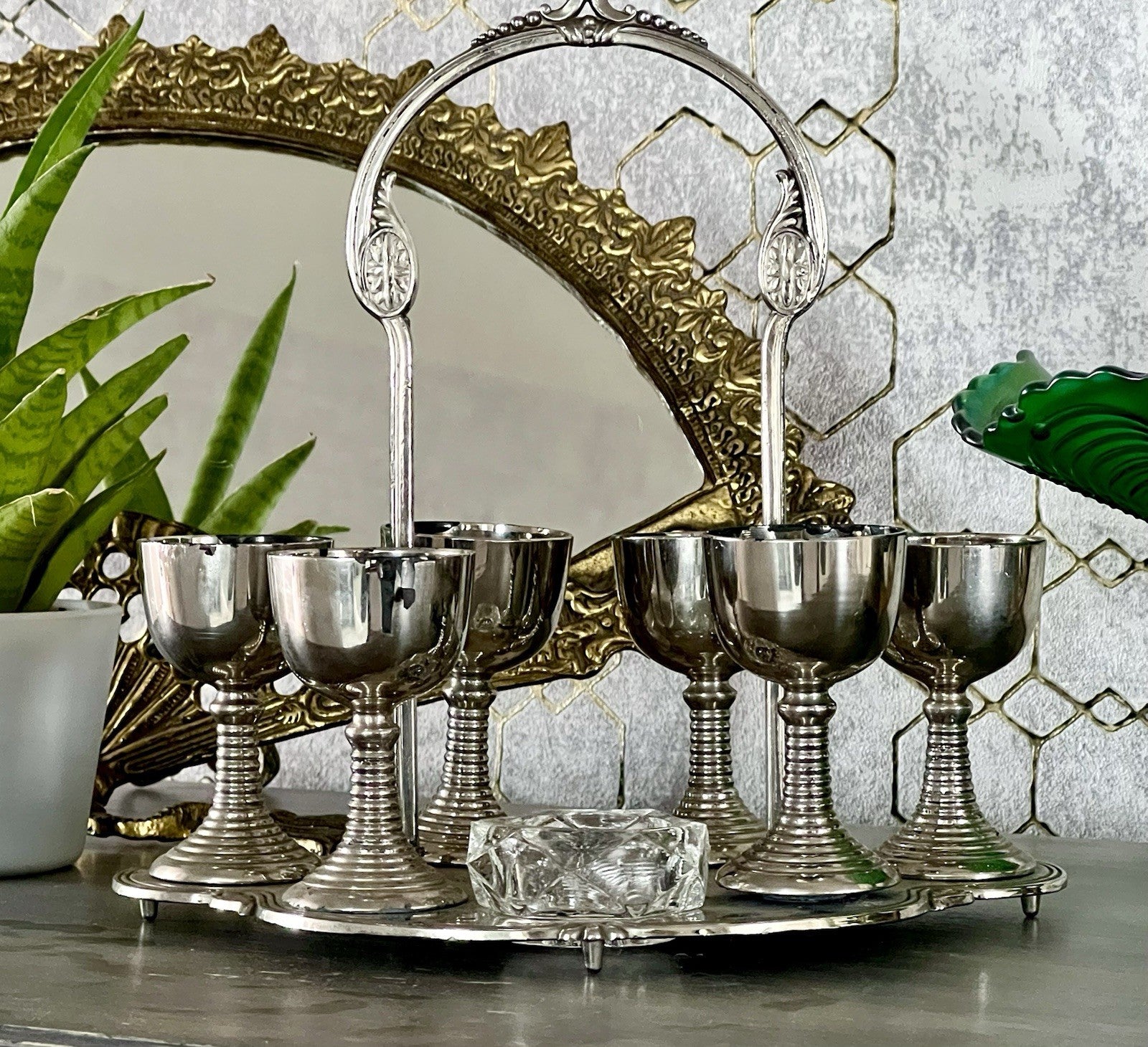 Antik Menage Eiermenage Frühstück Metallmontur Glaseinsatz 6 Eierbecher