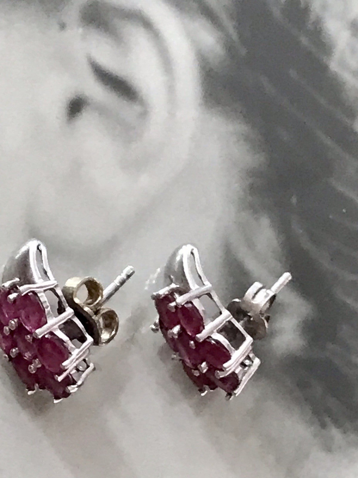 Vintage Ohrringe 925 Silber rubinrote Steine Rubine?