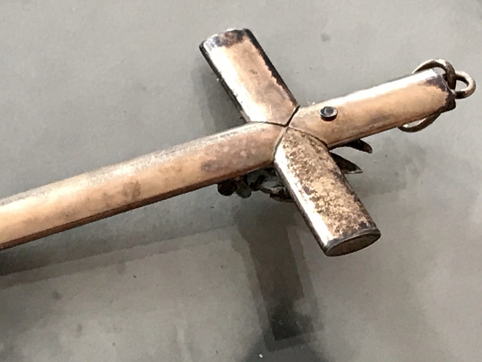 Antik Kettenanhänger  Anhänger Schaumgold? Walzgold? gold Doublè? Kreuz Perle