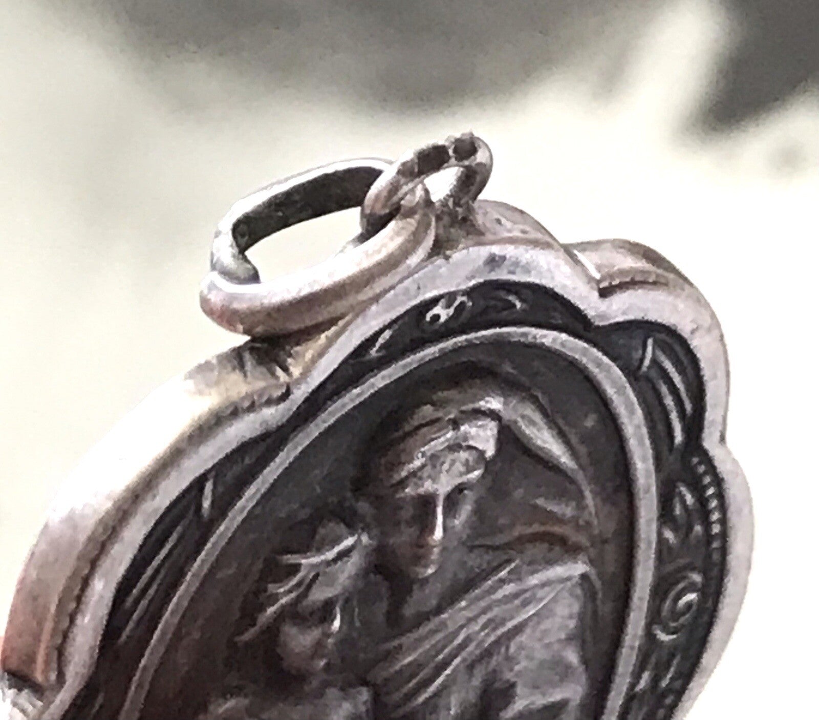 Antik Edel Anhänger Kettenanhänger Silber christlich Maria Mutter Gottes Jesus