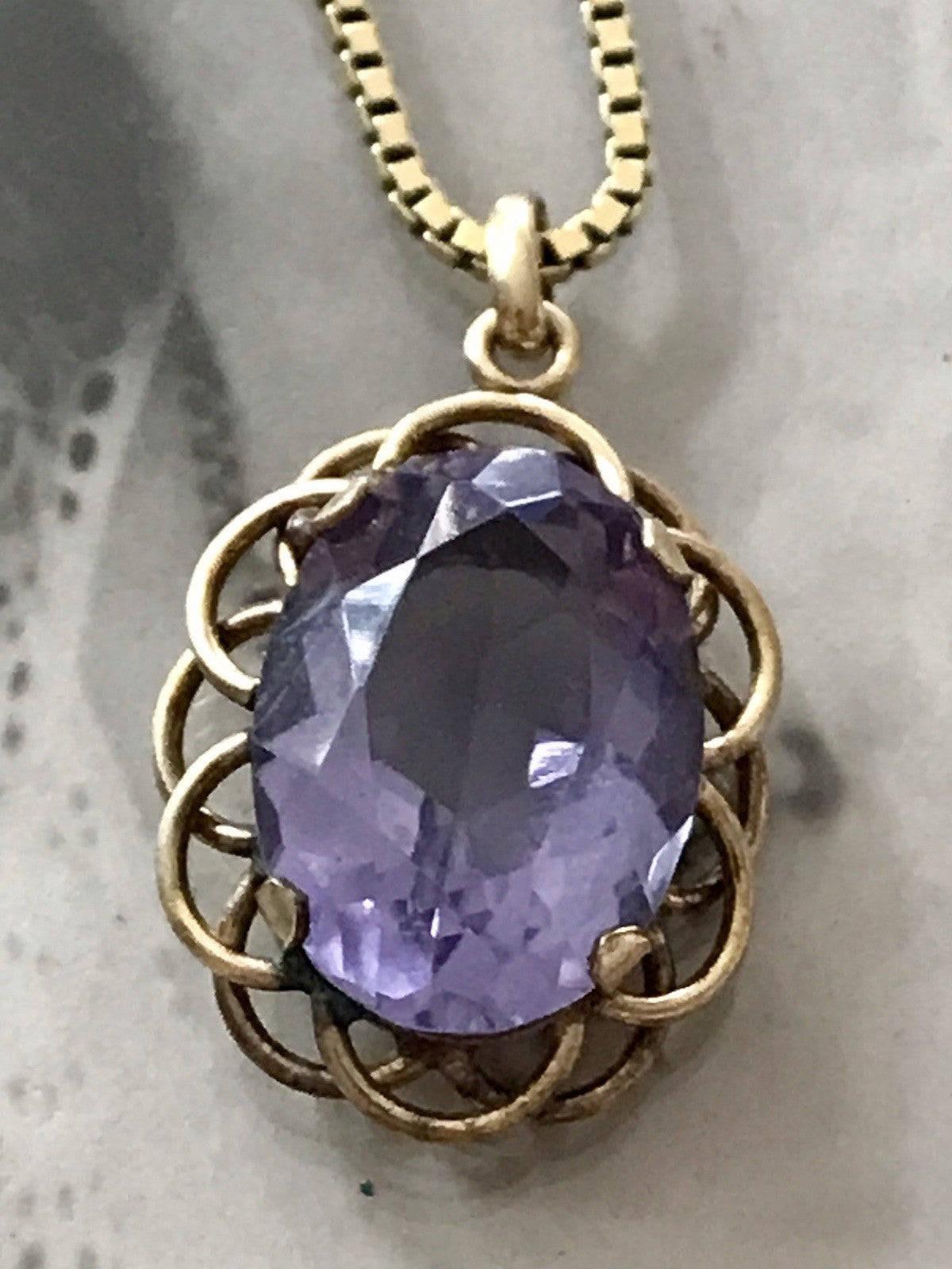 Alt Vintage Edel Kette & Anhänger lila Stein Amethyst? vergoldet Amerik. Doublè