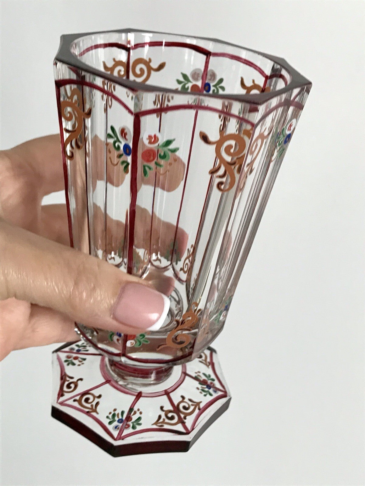 Antikisiert Replik Böhmisch Biedermeier Email-Malerei Glas Fußbecher bemalt