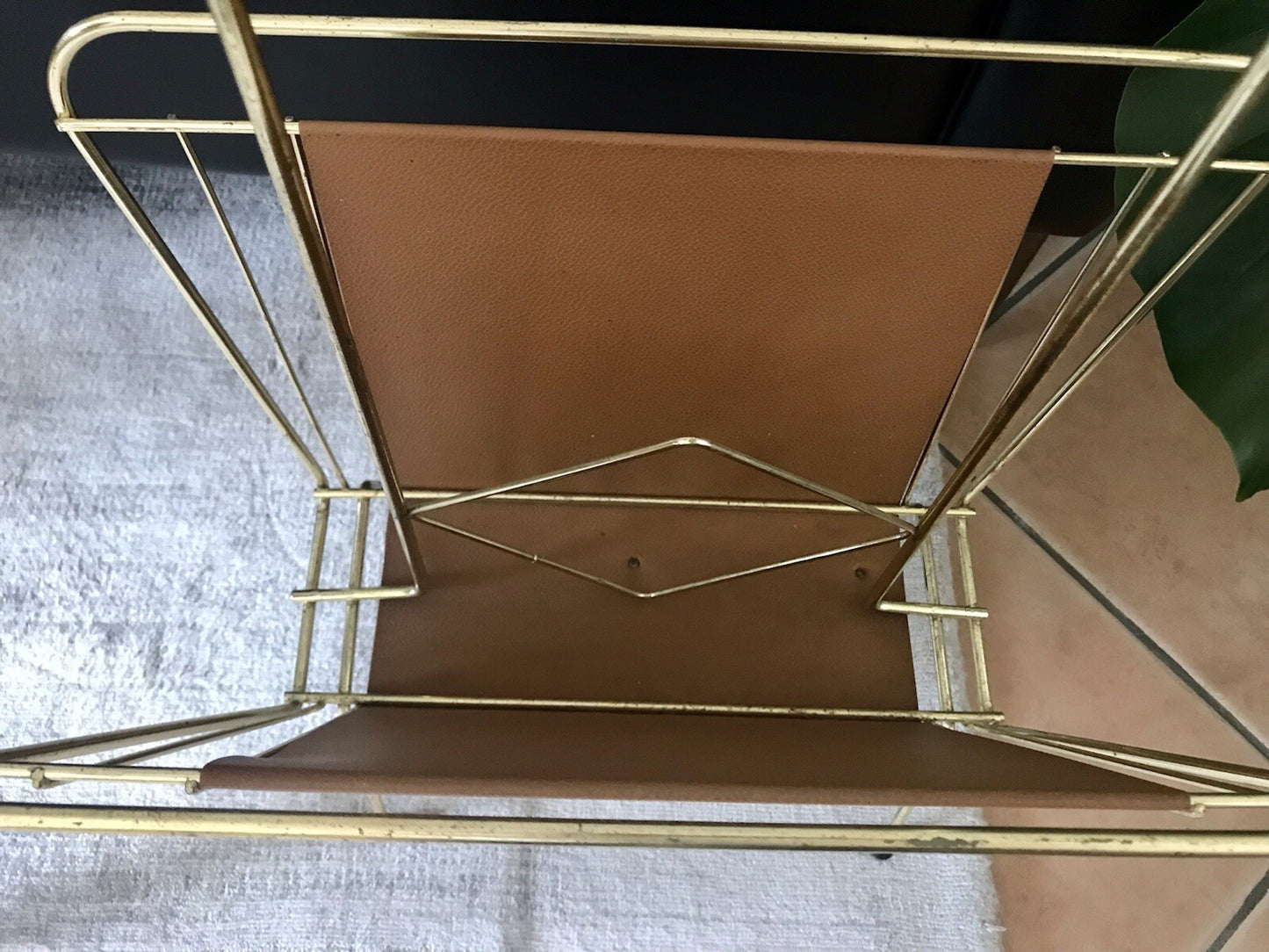 Vintage 60er Mid Century String-Ära Zeitungsständer Kultig gold braun