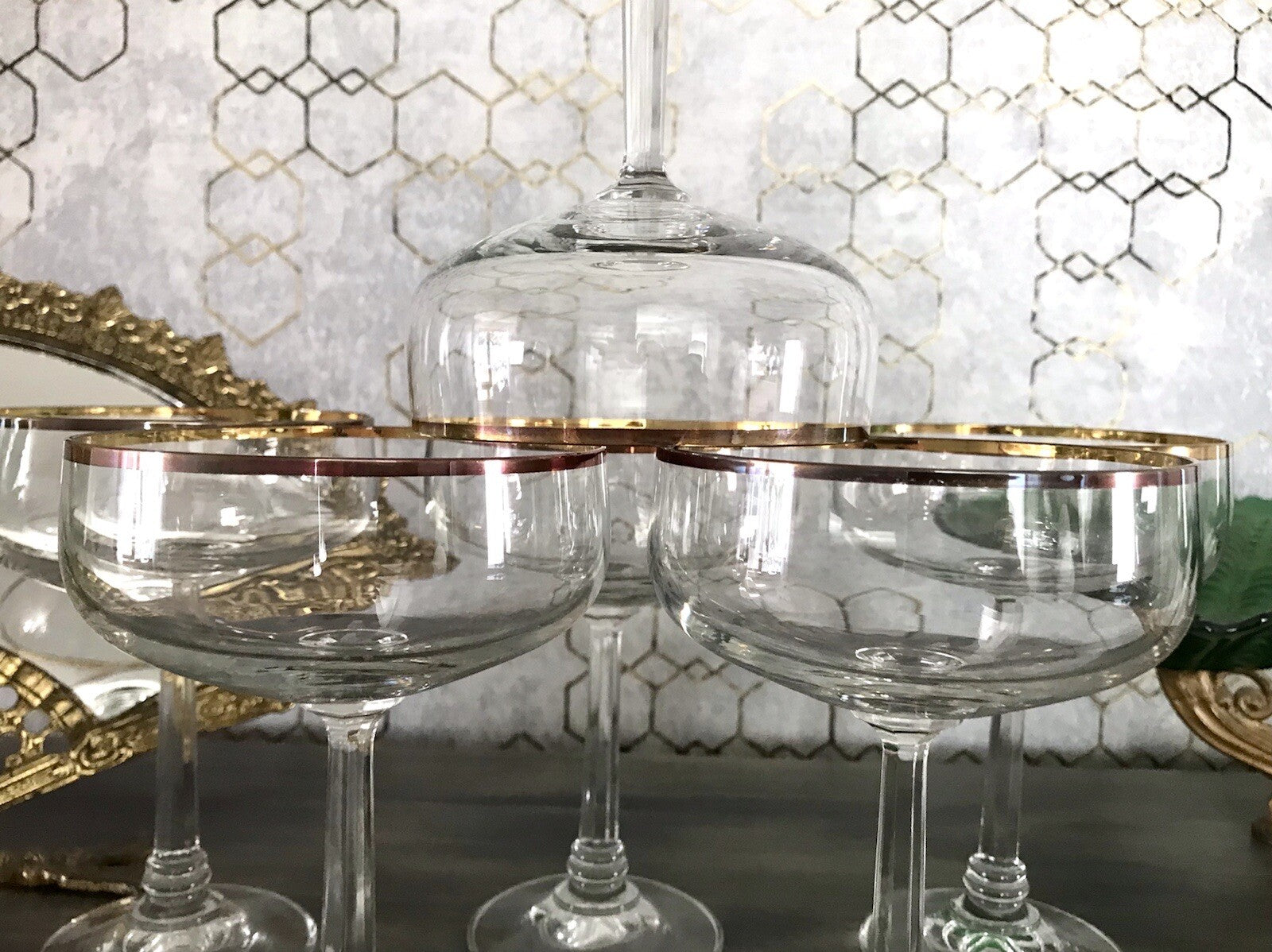 Antik? Art Déco 6 x Champagnerschalen Sekt Gläser Goldrand Lausitzer? Crystal