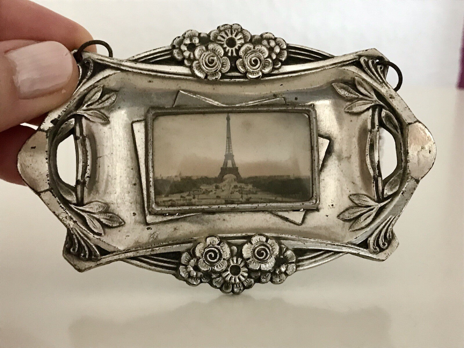Antik Souvenir aus Paris versilbert Art Nouveau Jugendstil Schale Tablett