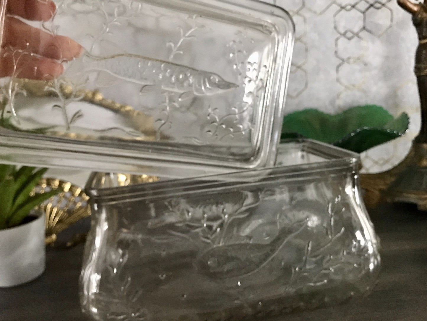 Antik Art Déco Deckeldose Dose Glasdose Pressglas Haribo Lakritze Fischmuster