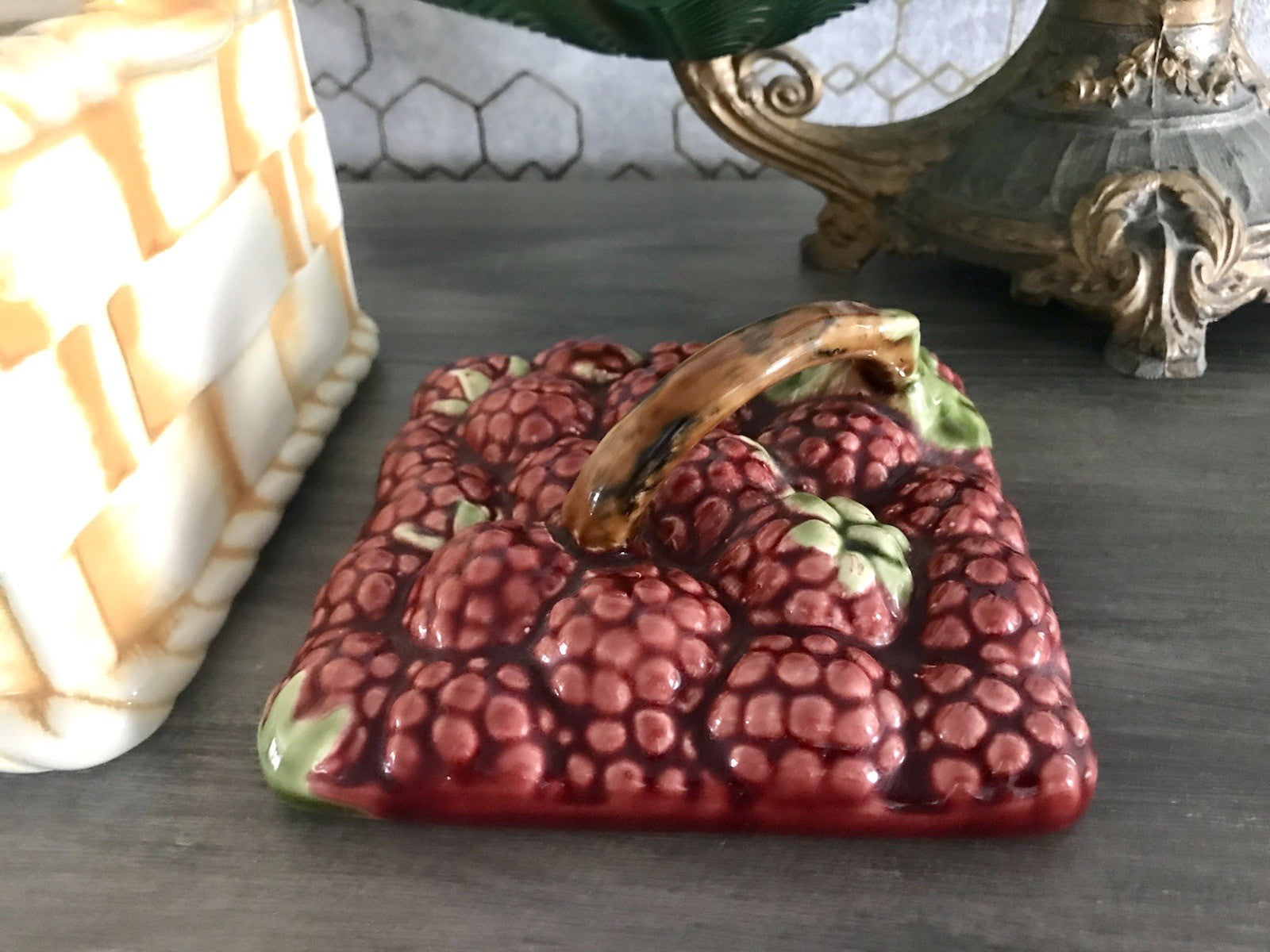 Antik Sarreguemines France Majolika Keramik  Korb Zierschale Schale Obstkorb