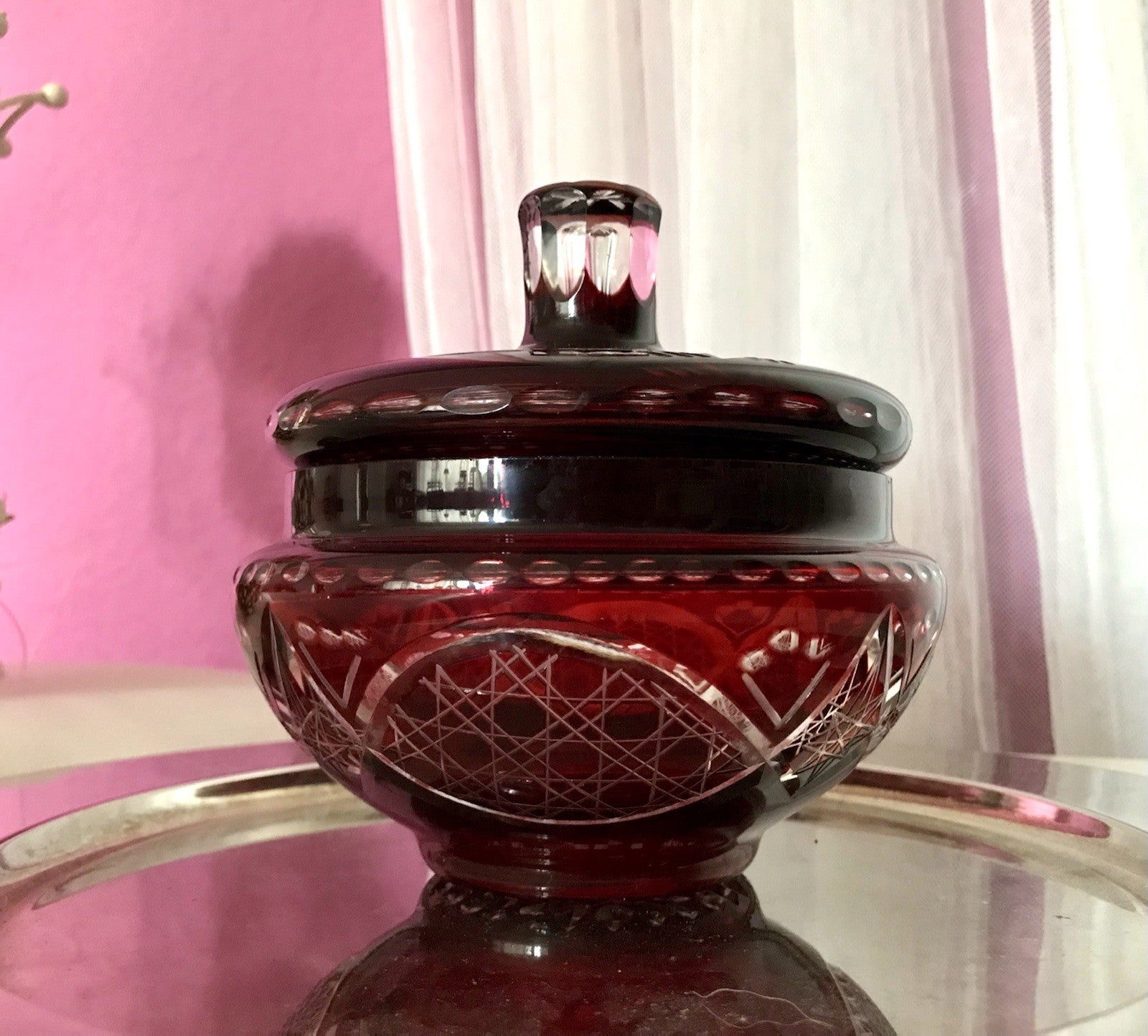 Vintage EDEL Glasdose Deckeldose Bonboniere Kristallglas Schliff Rubin Rot