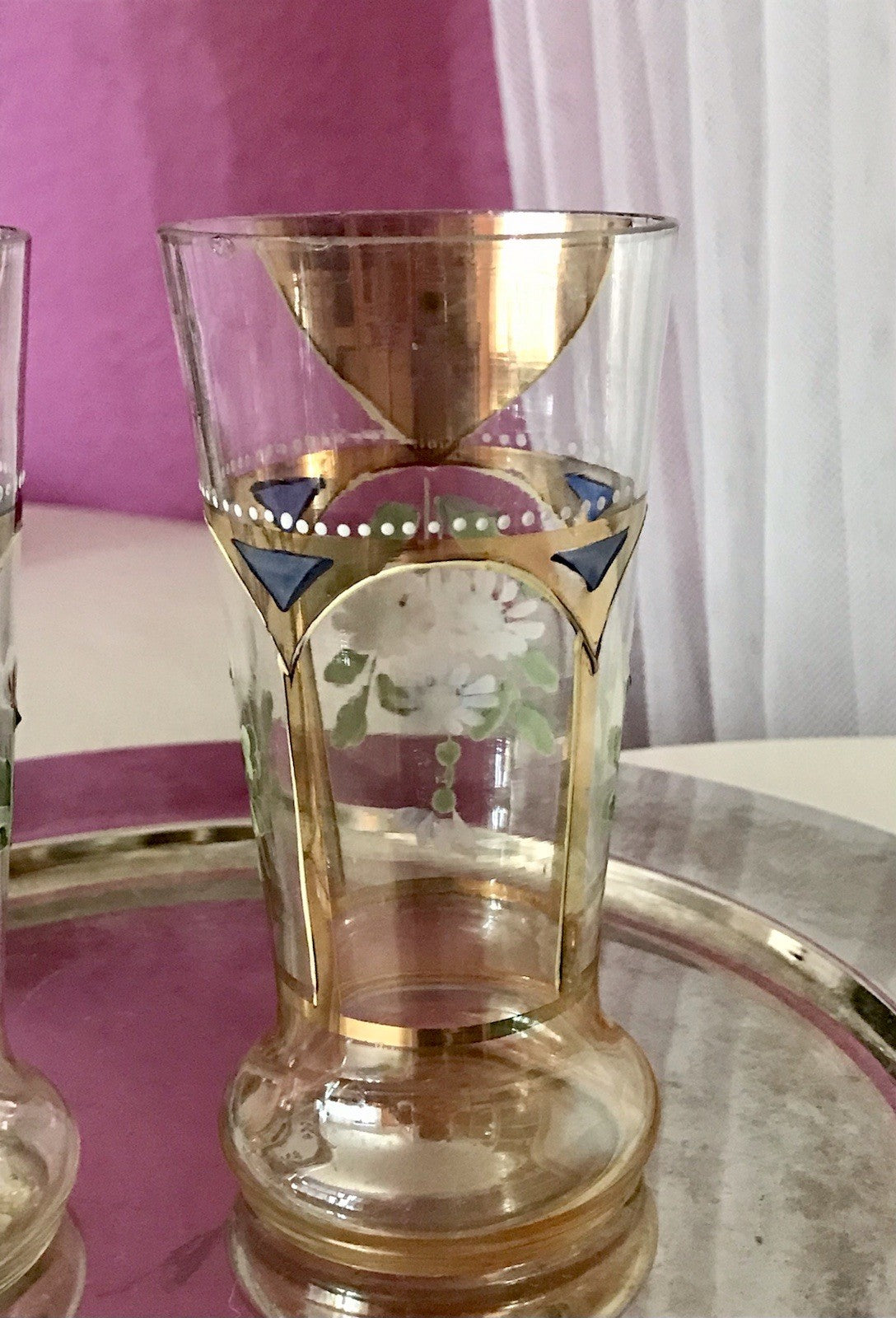Antik Jugendstil Emaile -Malerei Glas Fußbecher Becher Pokal Bierglas irisierend