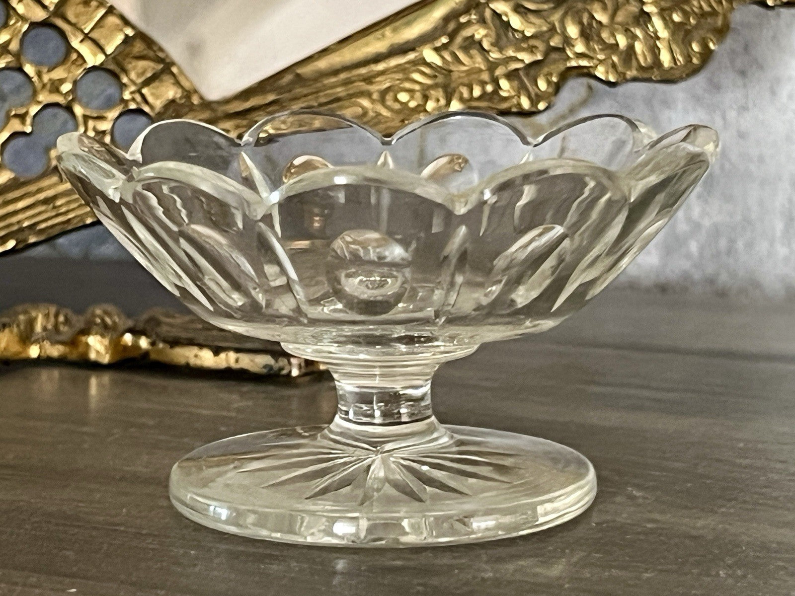 Antik Biedermeier kleine Fußschale Schale Glasschale um 1850 Oliven