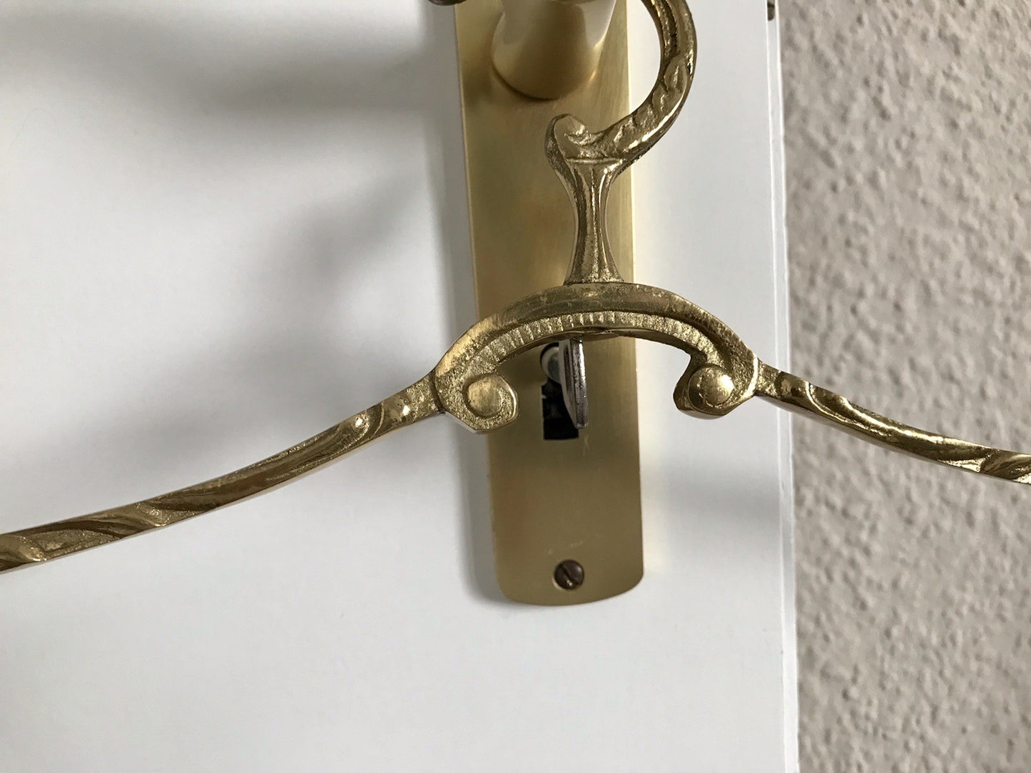 Antik? Alt Vintage 7 x  Kleiderbügel Messing massiv 3 Designs