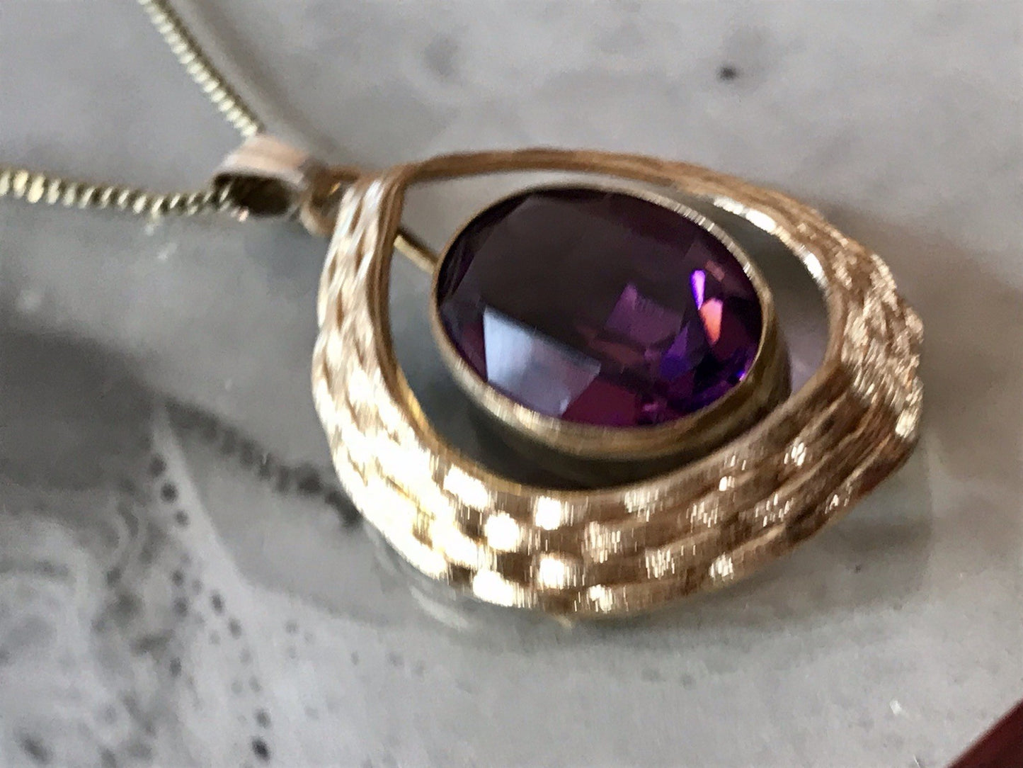 Vintage Designer Anhänger lila Stein Amethyst? Amerik. Doublè vergoldet