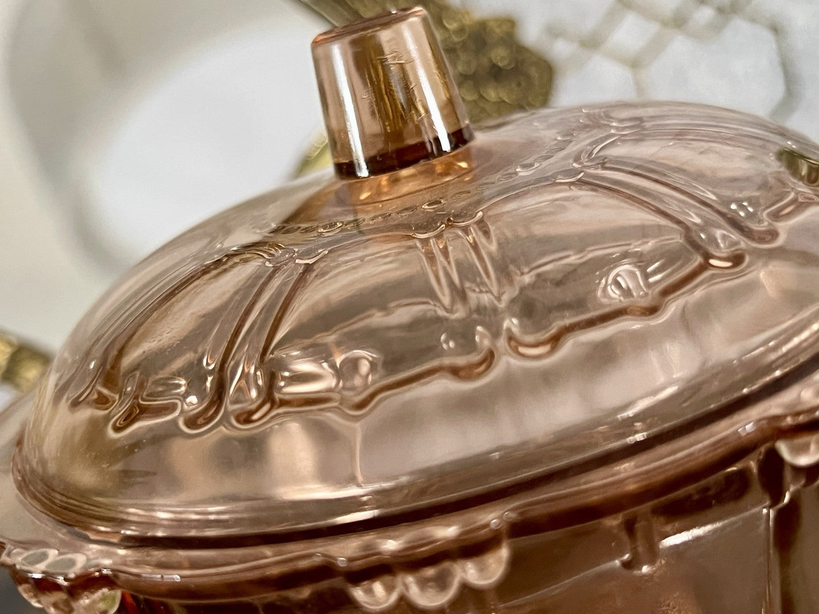 Art Déco Stil Dose Deckeldose Rosalin Rosa Pressglas