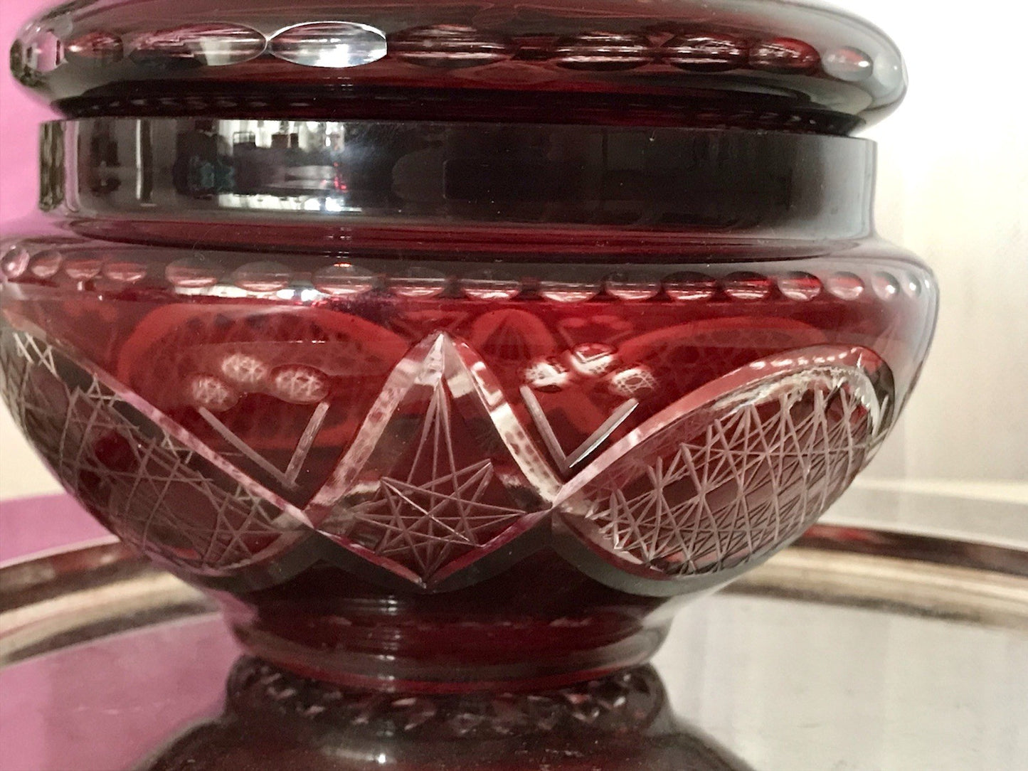 Vintage EDEL Glasdose Deckeldose Bonboniere Kristallglas Schliff Rubin Rot