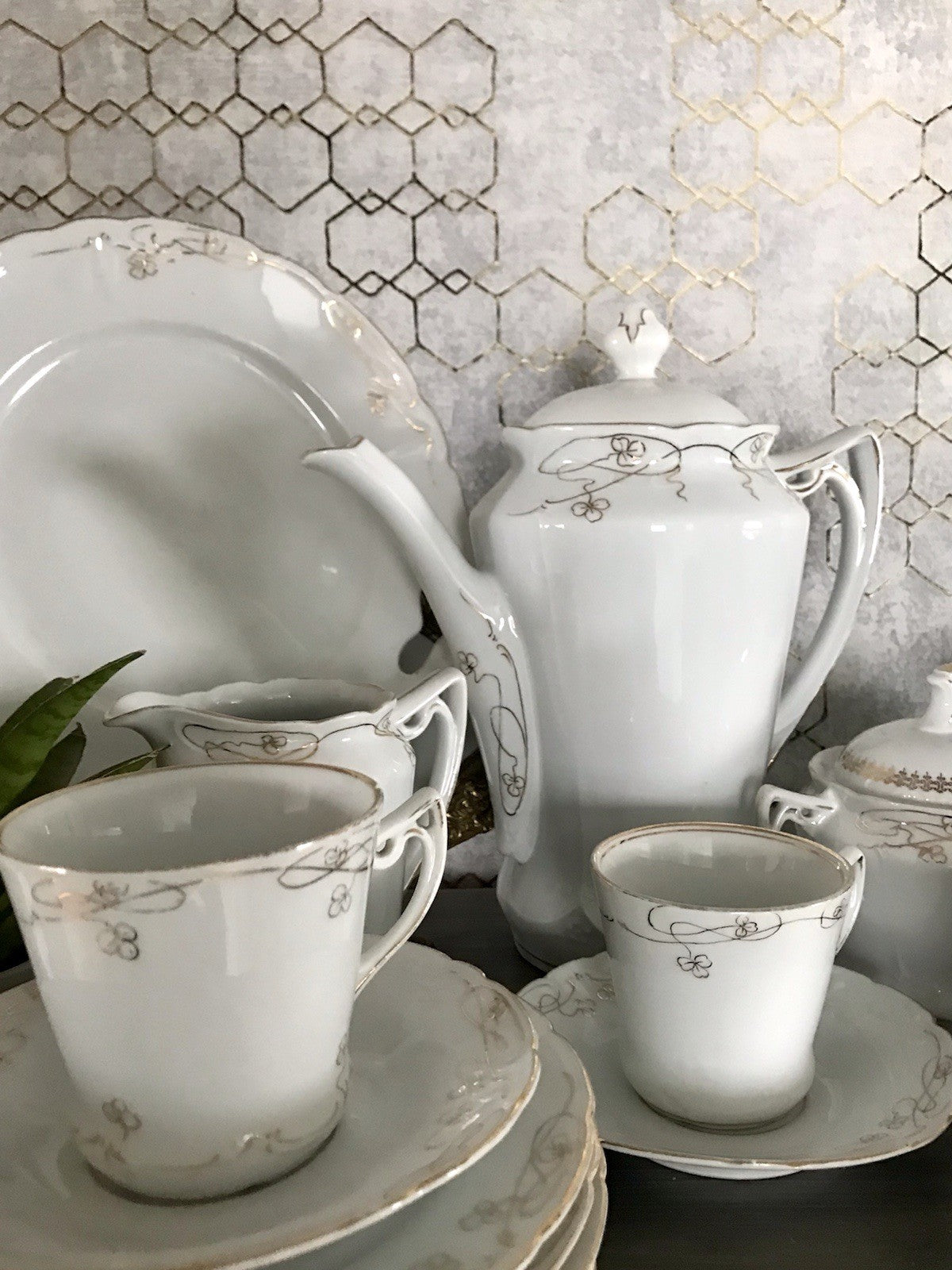 Antik reines Jugendstil Porzellan Kaffeeservice weiß gold 5 Pers. WOW!