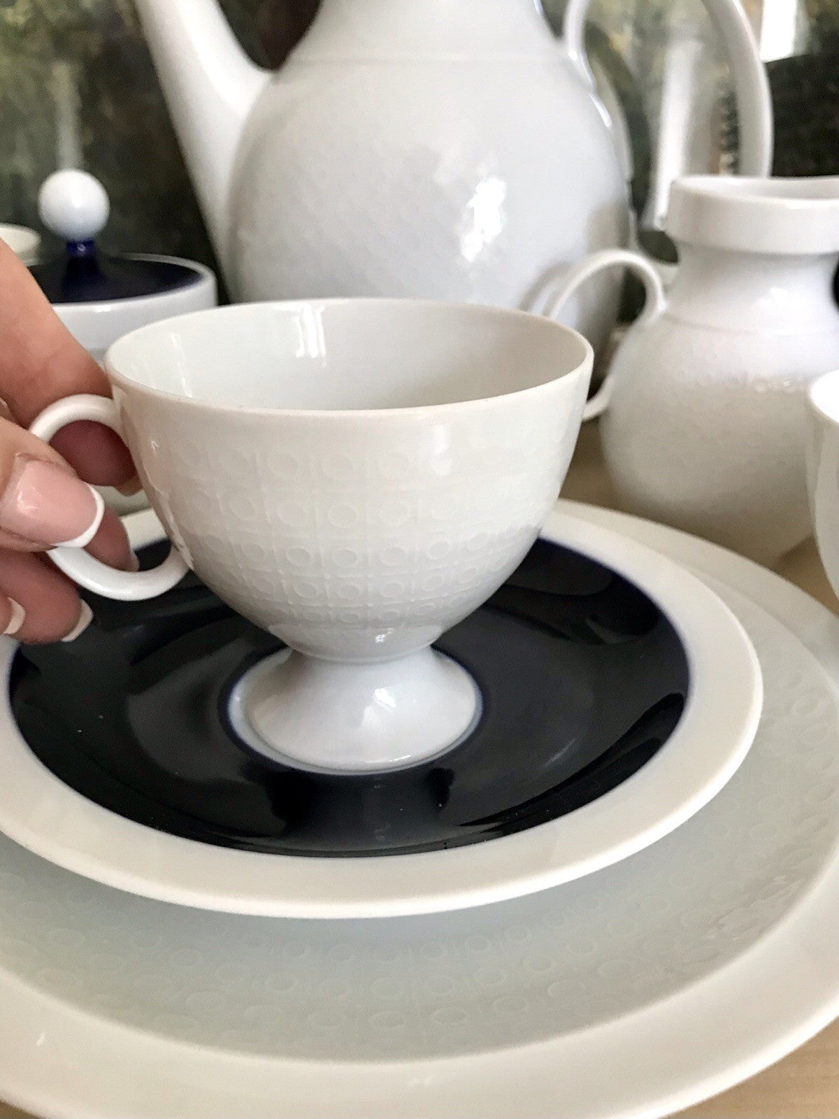 Ak Kaiser Porzellan Kaffeeservice 12 Personen Design weiß kobaltblau mit Relief