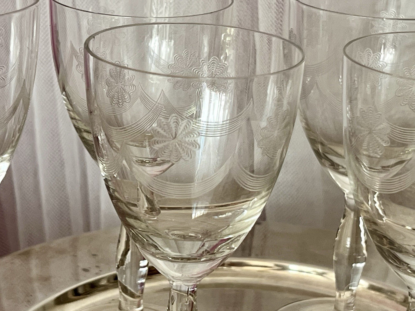 Antik 6 Weingläser Glas So Schön! guillochierte  Borte Edel