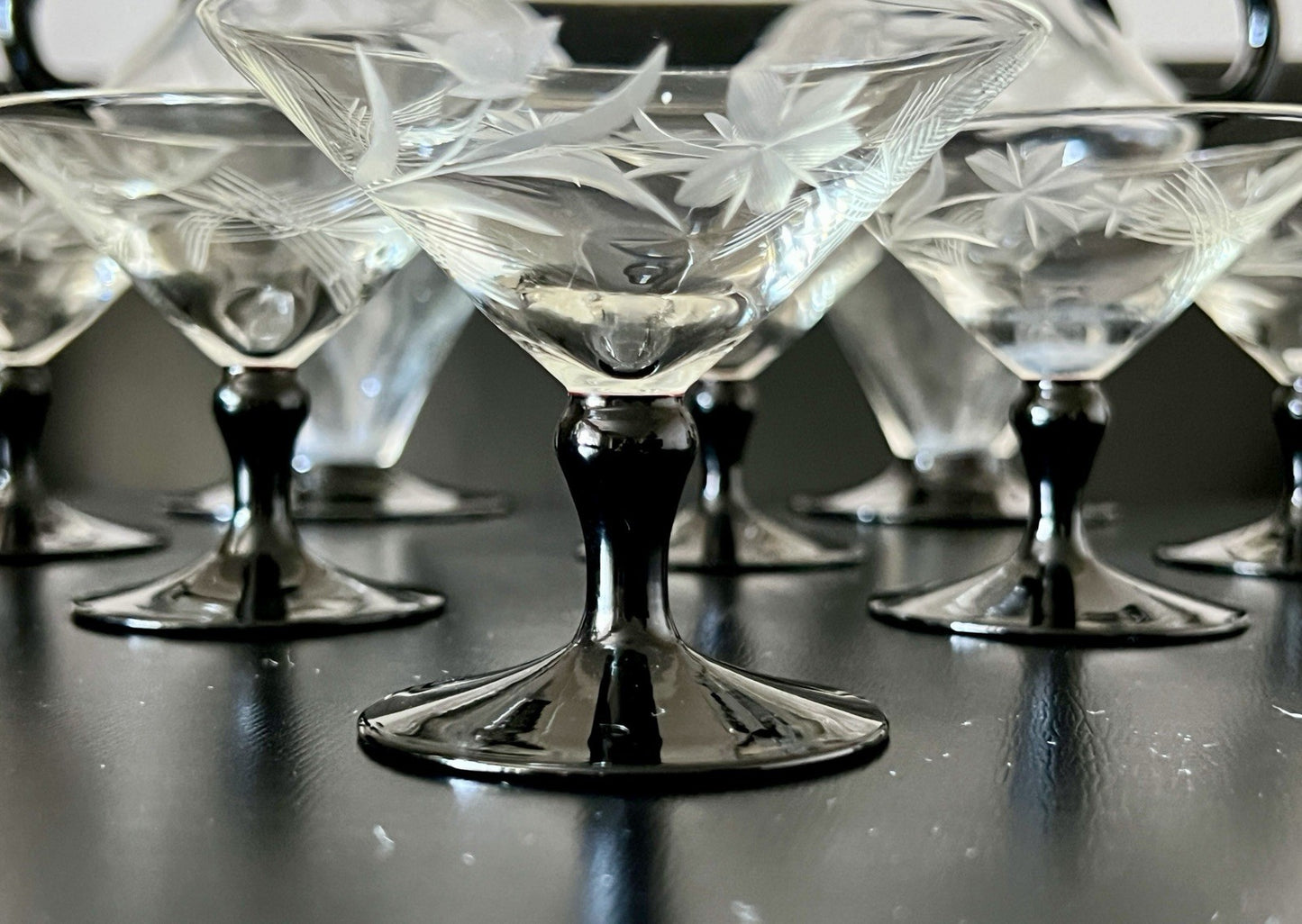 Antik Art Déco Likör 2x Karaffe & 6 Gläser Likörschalen Glas schwarz Stiel