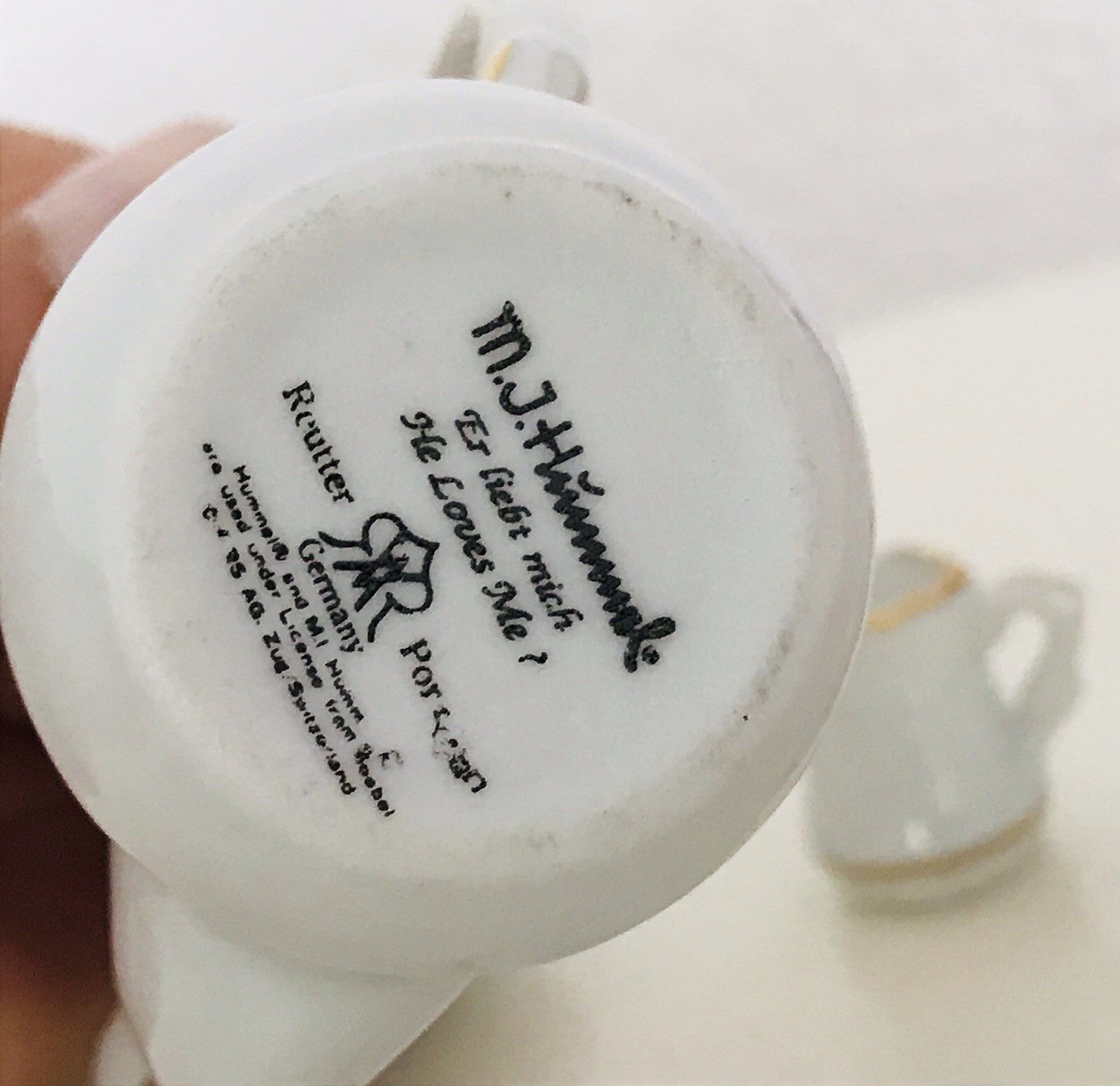 Puppenservice Porzellan Kaffeeservice Geschirr Miniatur Hummel Er liebt mich