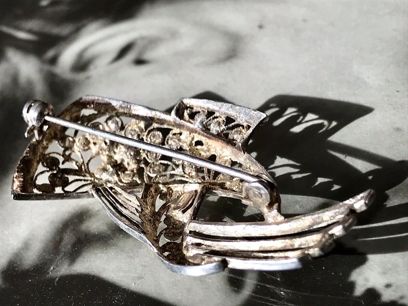Antik Art Déco Edel prachtvoll filigran Brosche Silber 835 H  Koralle