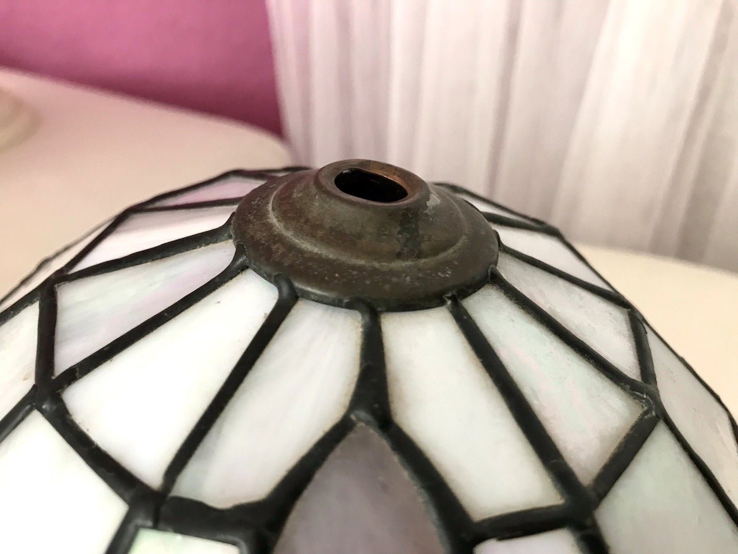 Antik? alt Glasschirm Lampenschirm Tiffany-Technik irisierendes Glas 2 Blumen