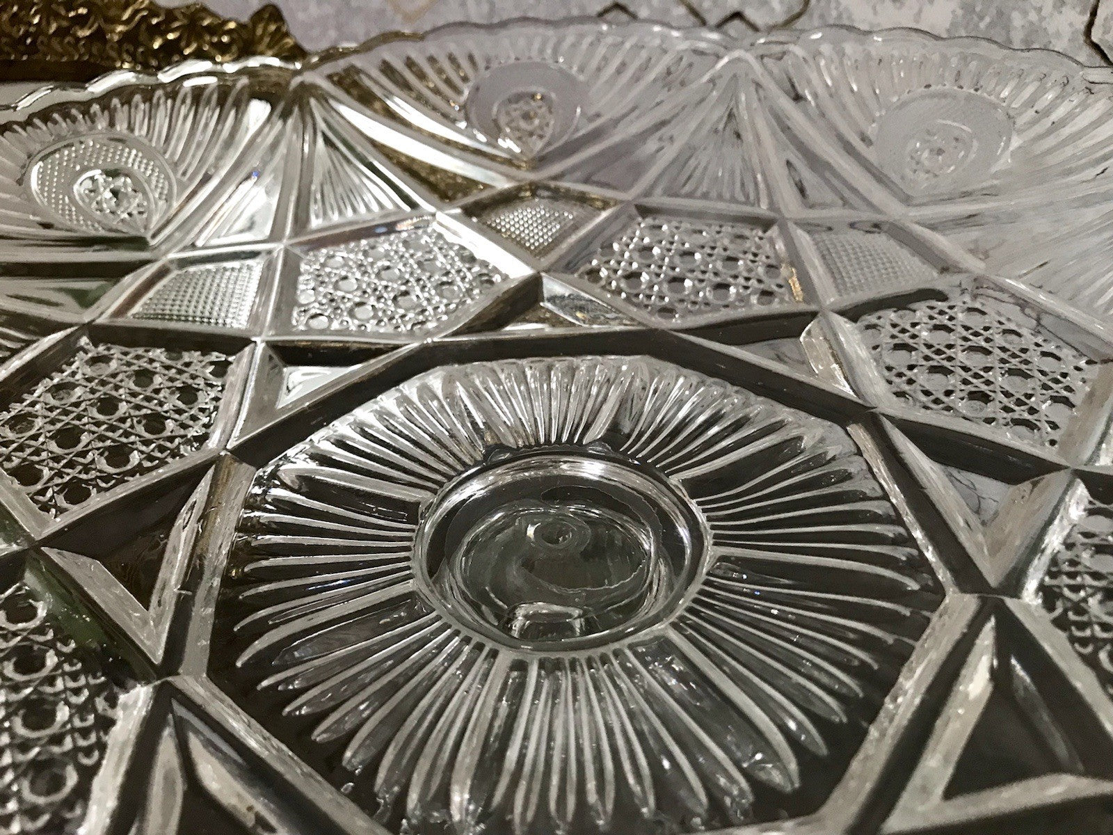 Antik Art Déco Pressglas Glas Schale Fußschale Tafelaufsatz Brockwitz Imperial