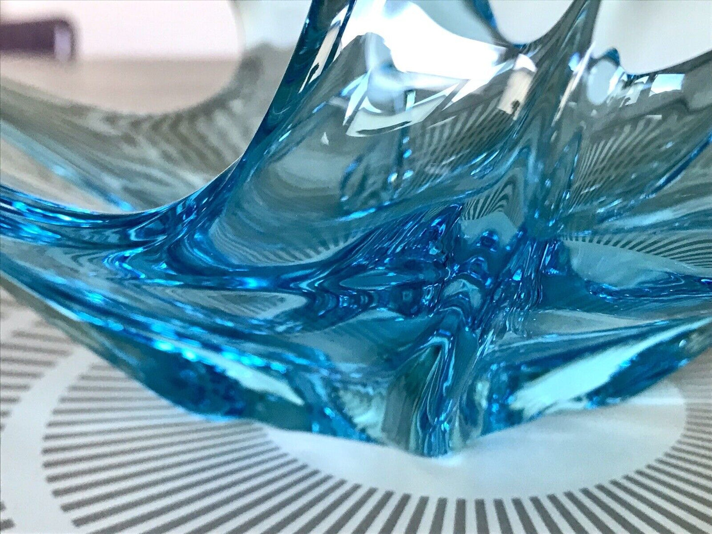 Murano 60er 70er Jahre Schale Glas Schön zipfelig türkis blau