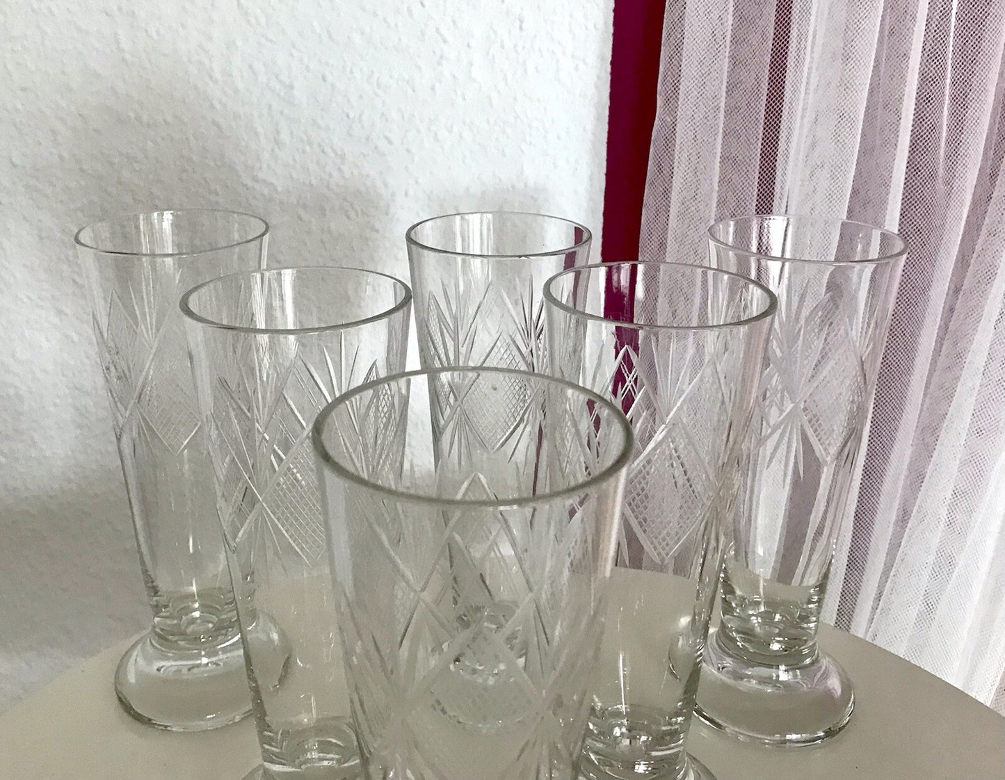 Antik 6x Fußbecher Fußrand-Becher mundgebl. Pokalgläser Kristallglas? Schliff