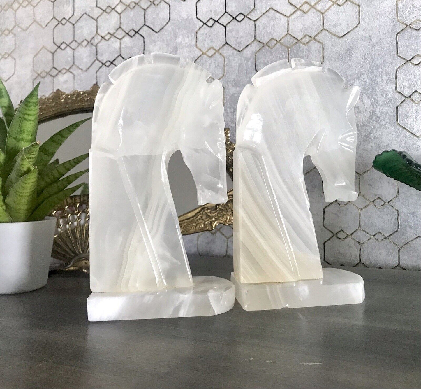 Vintage Alabaster 2 Buchstützen  weißer Onyx wundervoll! 60er 70er