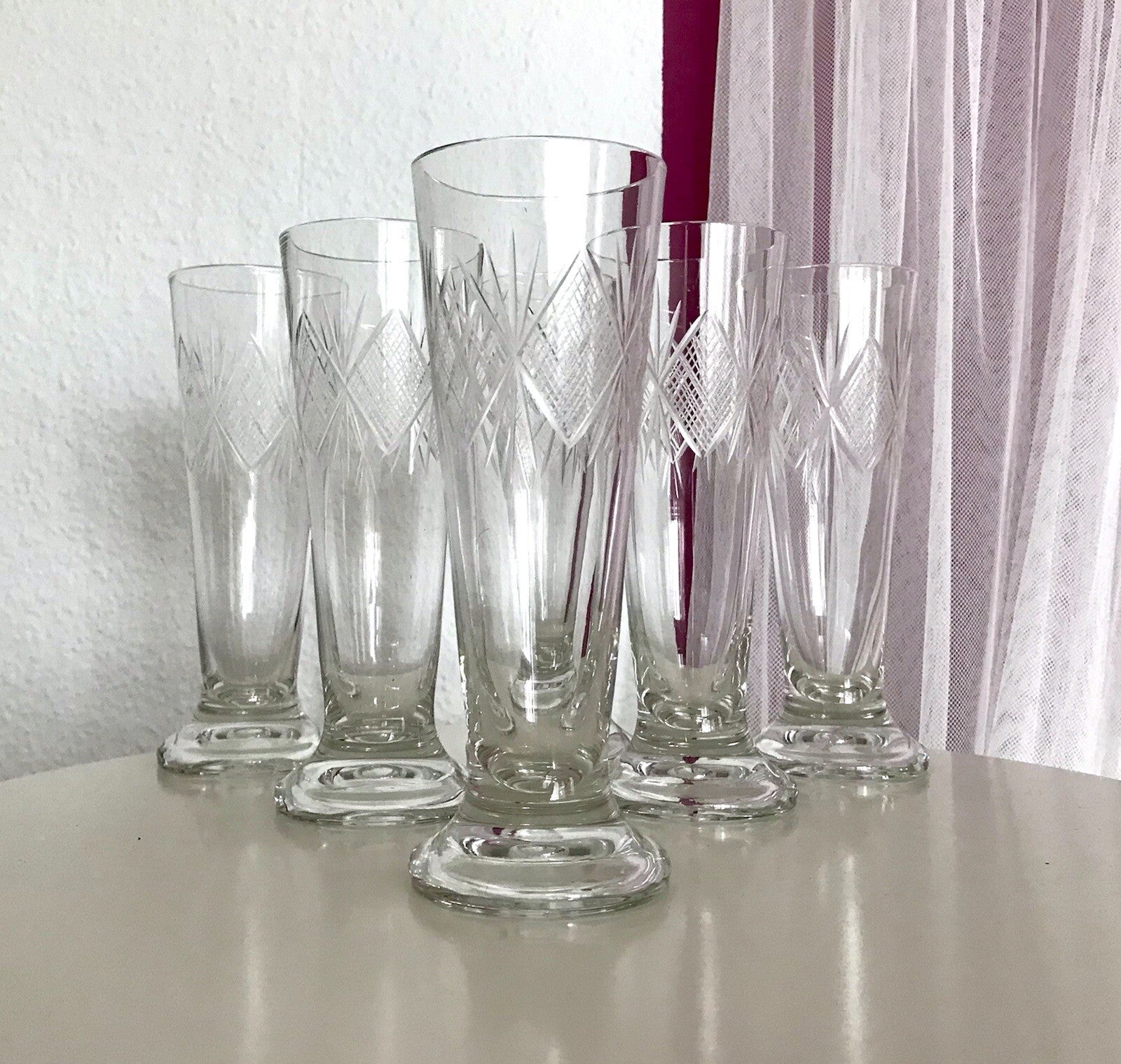 Antik 6x Fußbecher Fußrand-Becher mundgebl. Pokalgläser Kristallglas? Schliff