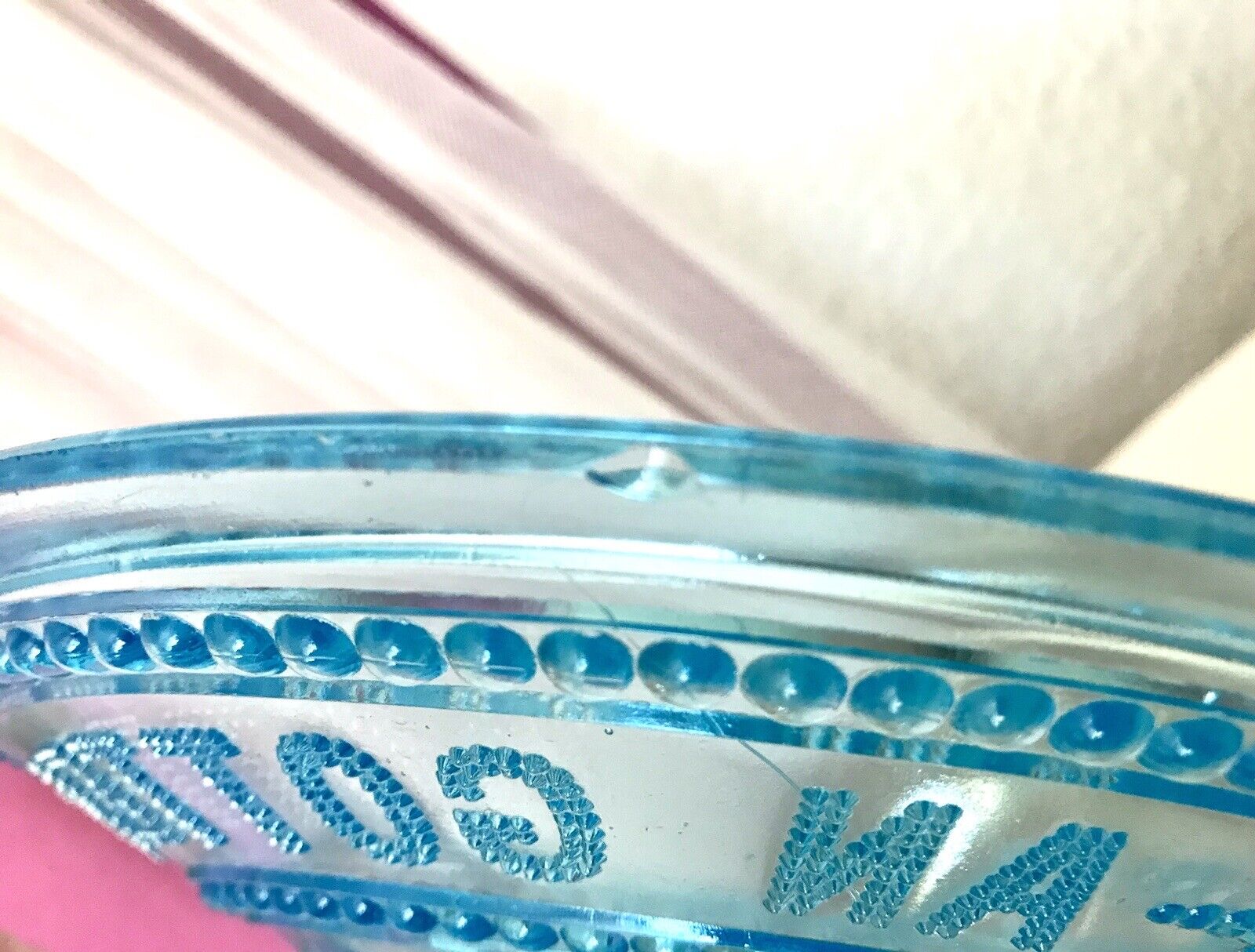 Antik Art Déco Pressglas Schale türkis blau An Gottes Segen ist alles gelegen
