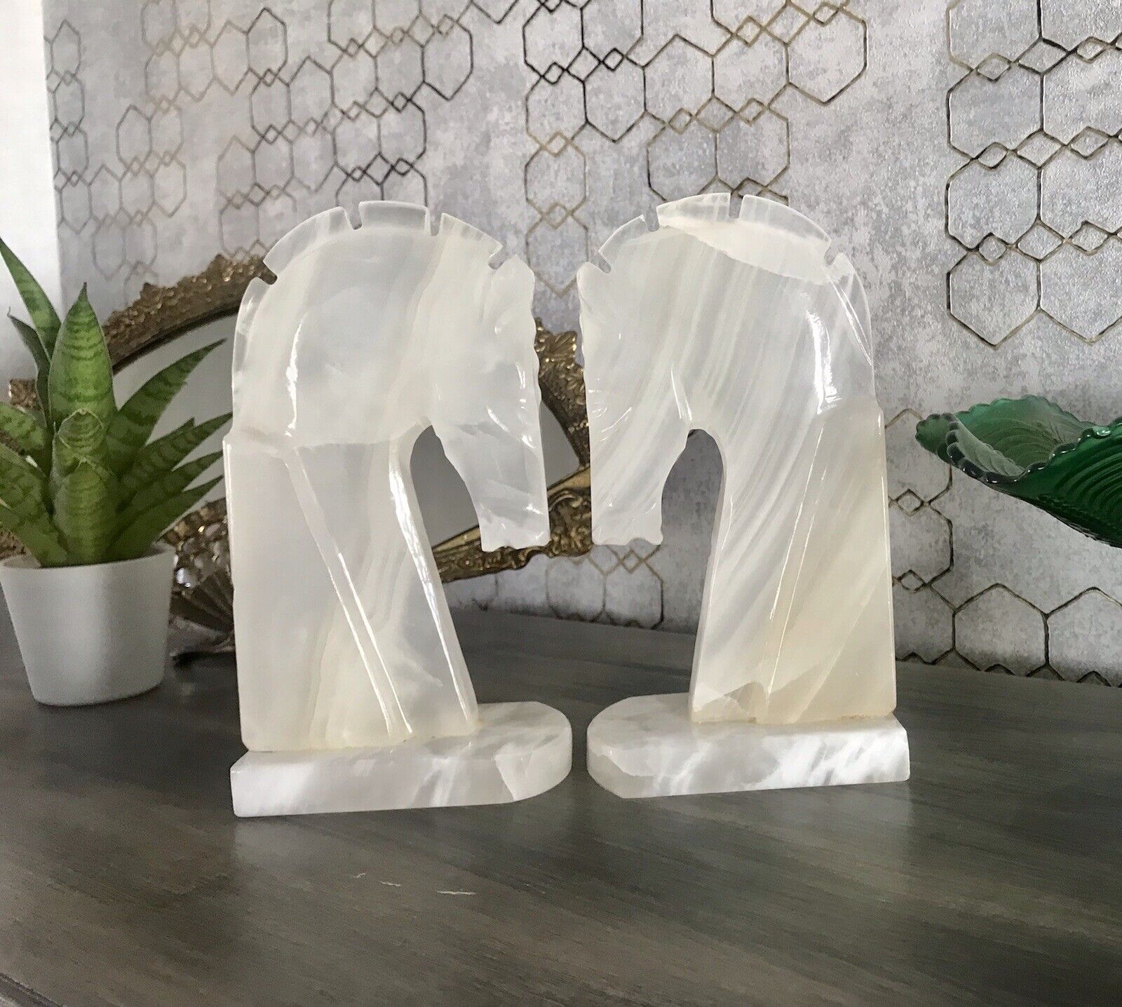 Vintage Alabaster 2 Buchstützen  weißer Onyx wundervoll! 60er 70er