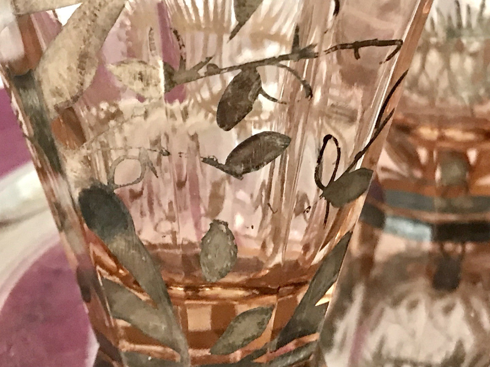 Antik ? Art Déco?  4 Likörgläser Schnapsgläser kantig Silberbeschichtung Böhmen?