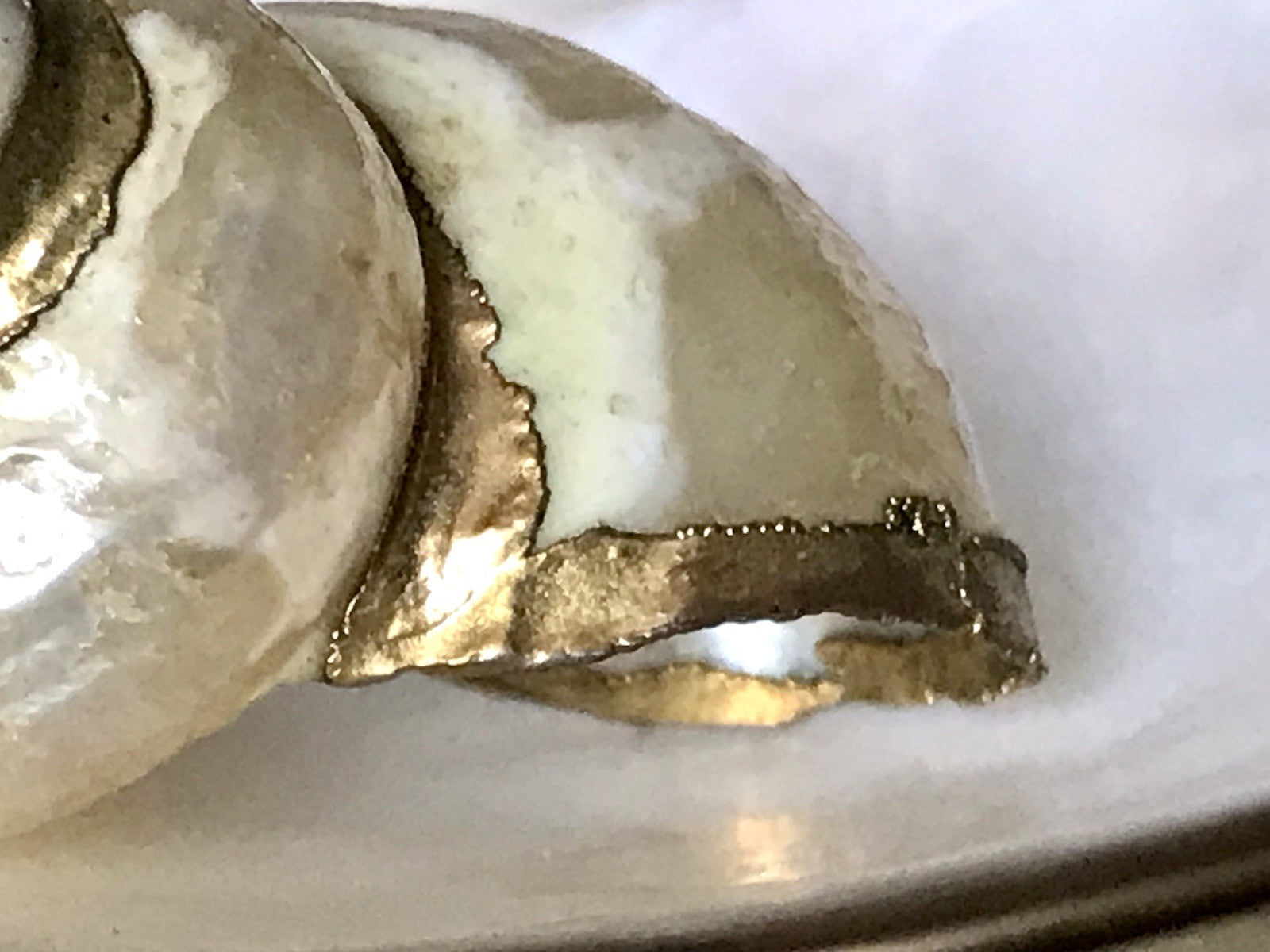 Antik? Alt Muschel Seemuschel goldfarbene Metallmontur Messing? Zierobjekt