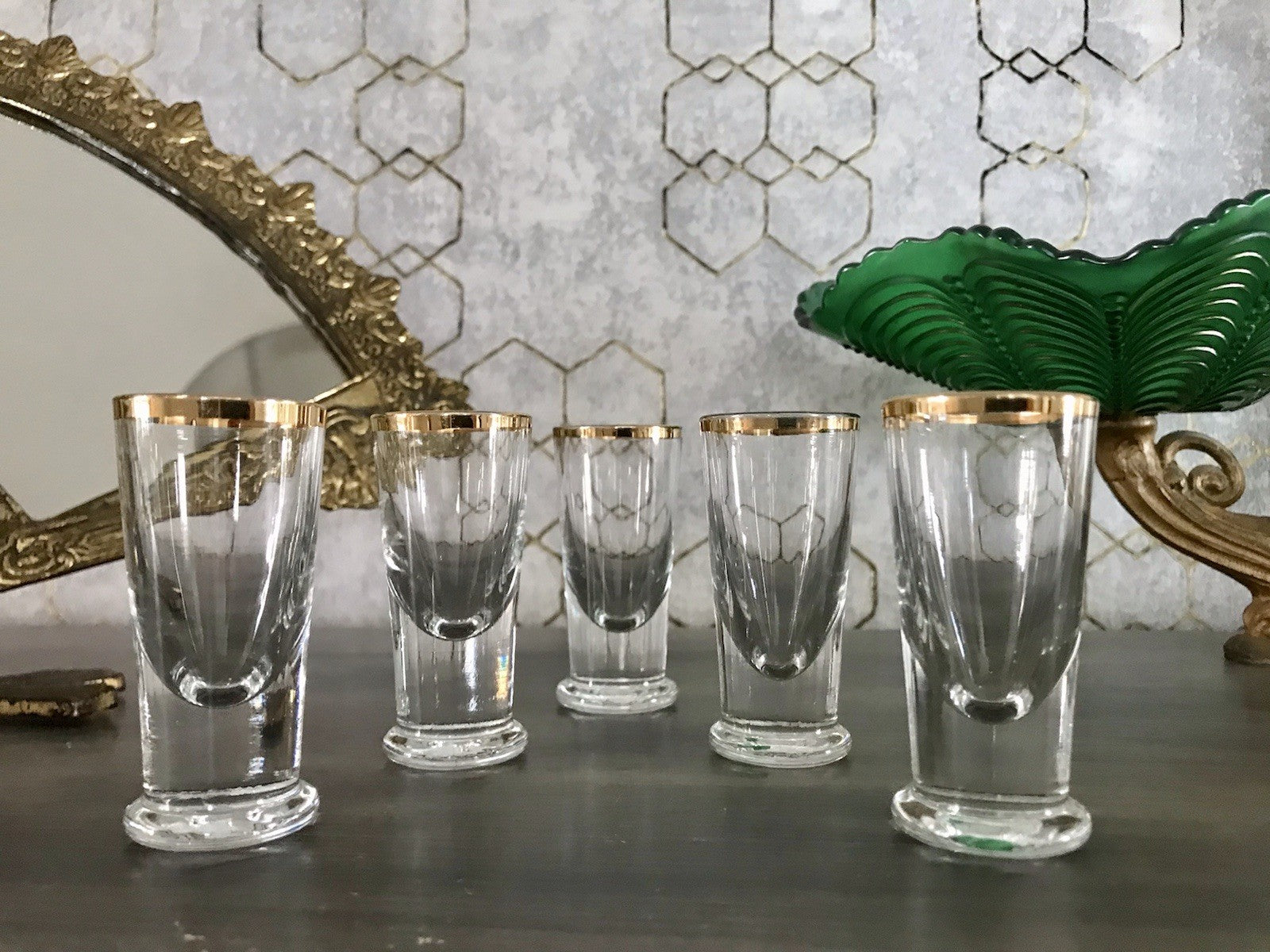 Antik 5 Pinnchen Schnapsgläser Golddekor Glas Biedermeier Likörgläser