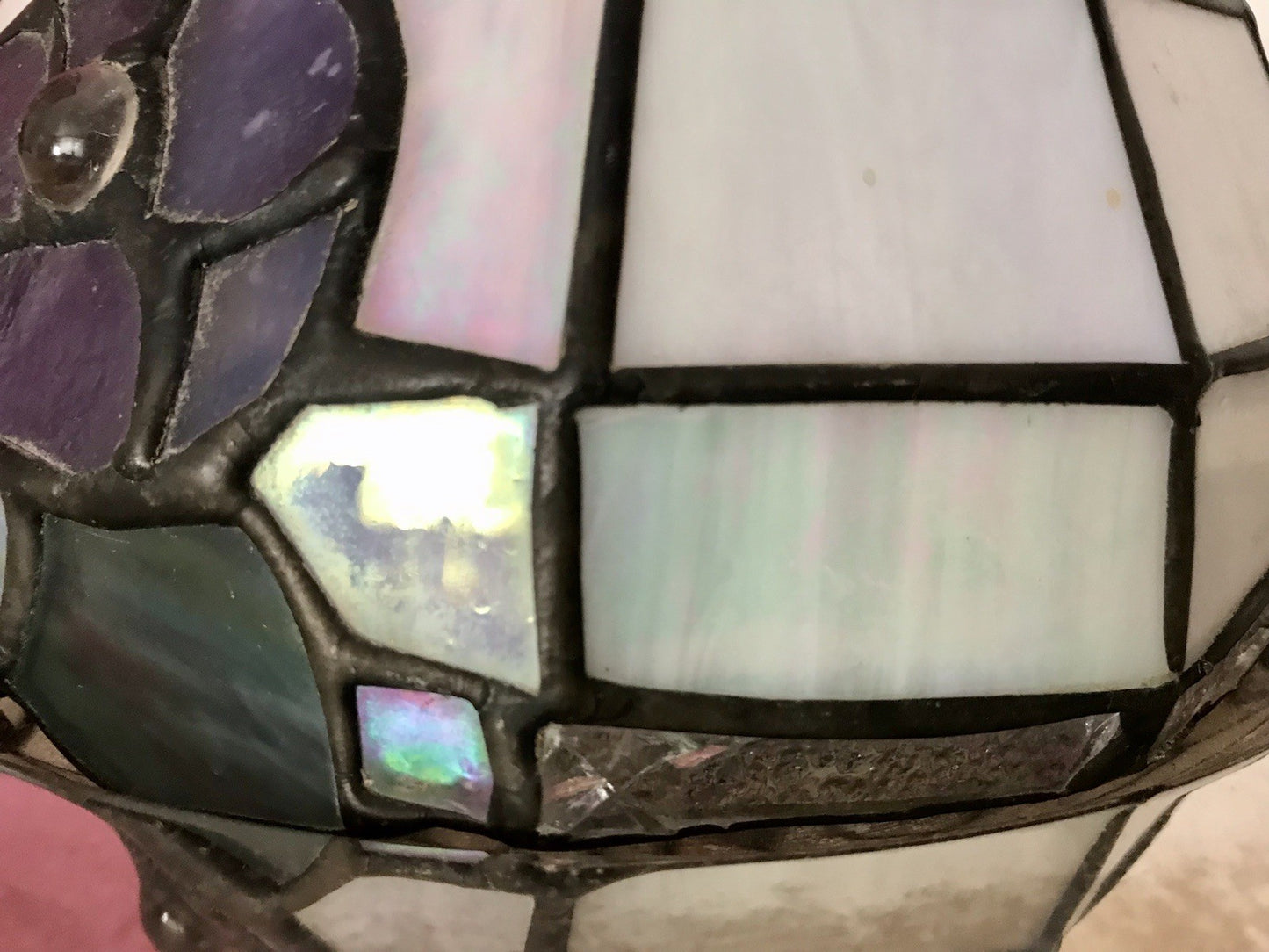 Antik? alt Glasschirm Lampenschirm Tiffany-Technik irisierendes Glas 2 Blumen