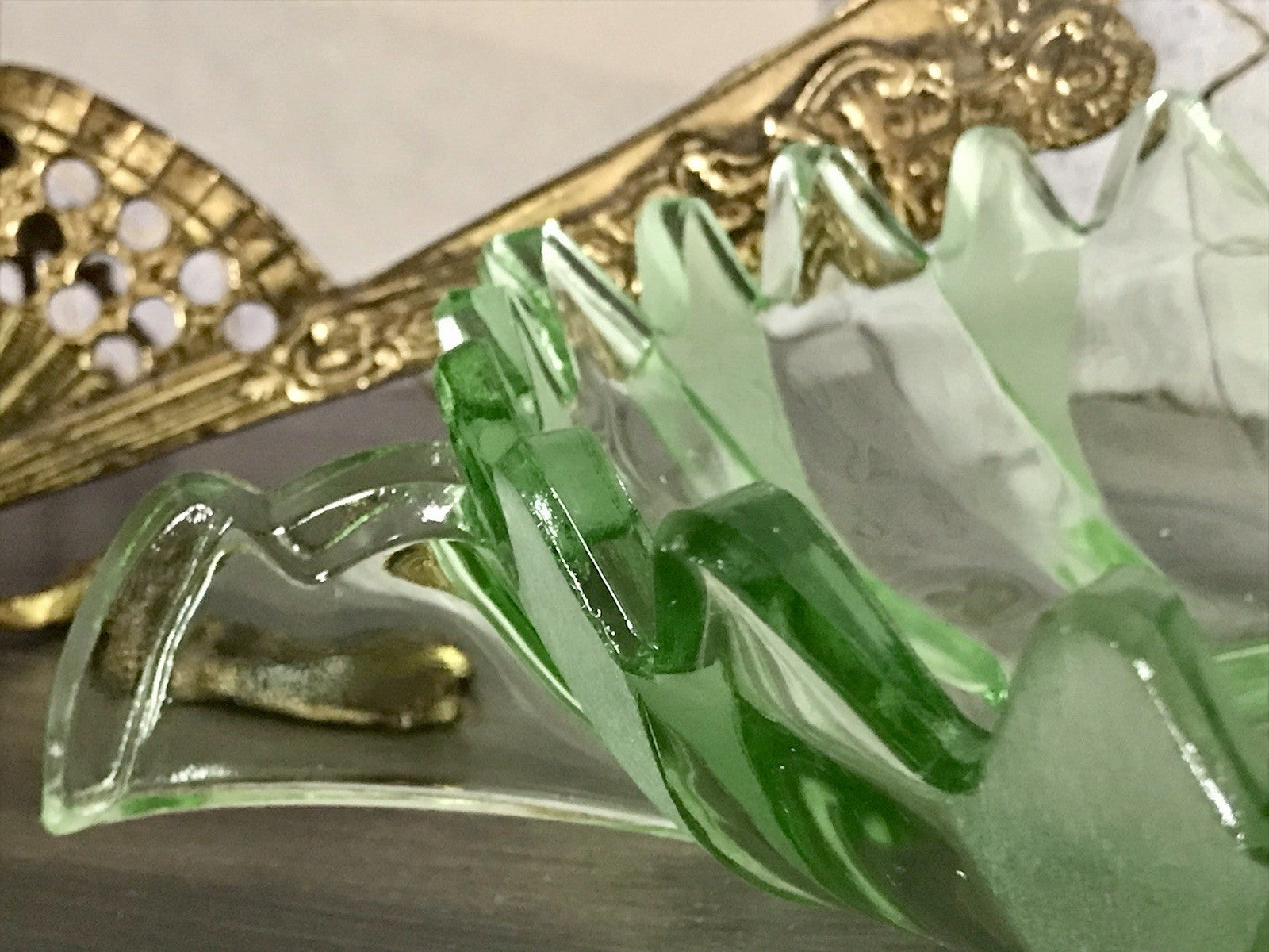 Antik Set grün Dessert Kompott Eis Schale 5x Schälchen Pressglas Art Déco Griffe