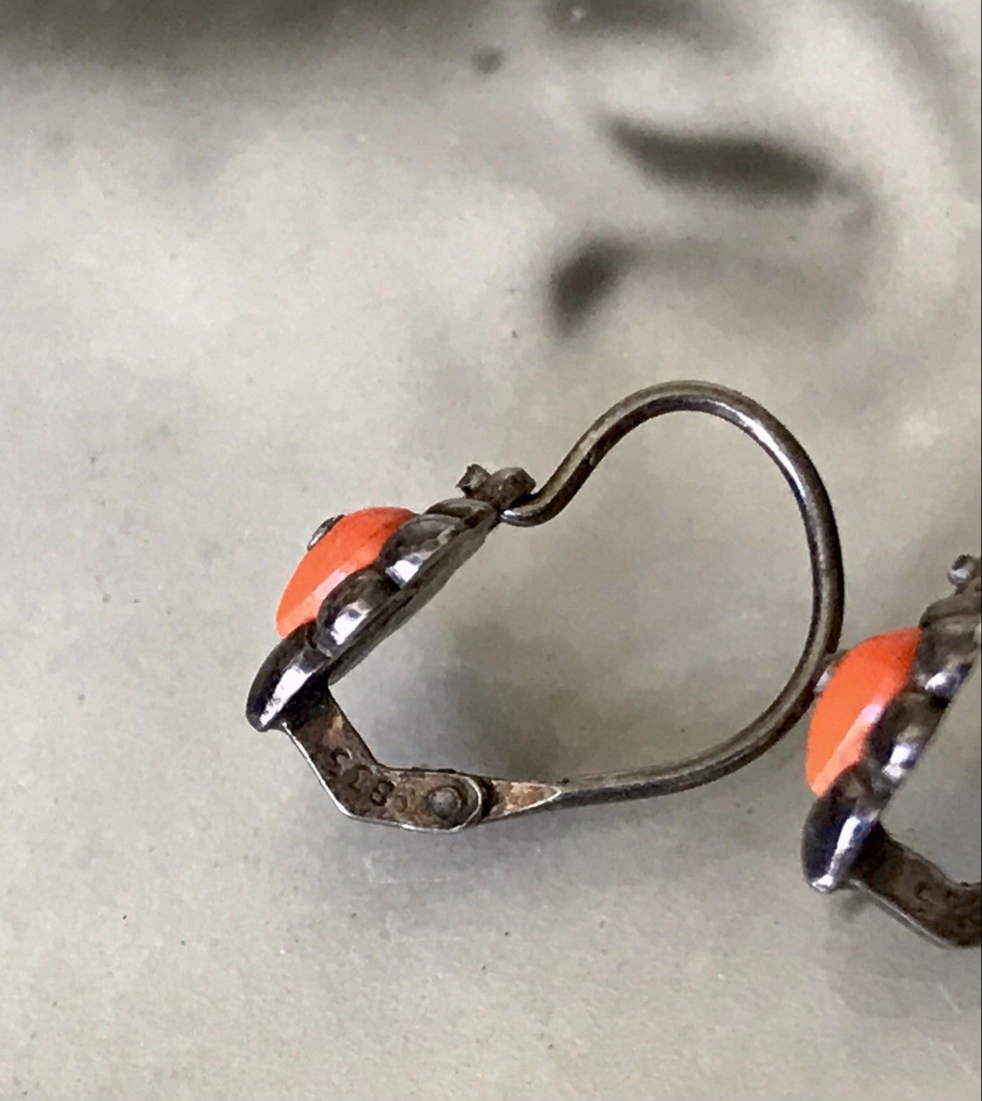 Antik kleinere Ohrringe Ohrhänger DAMEN Silber Koralle Ohrstecker Herzchen