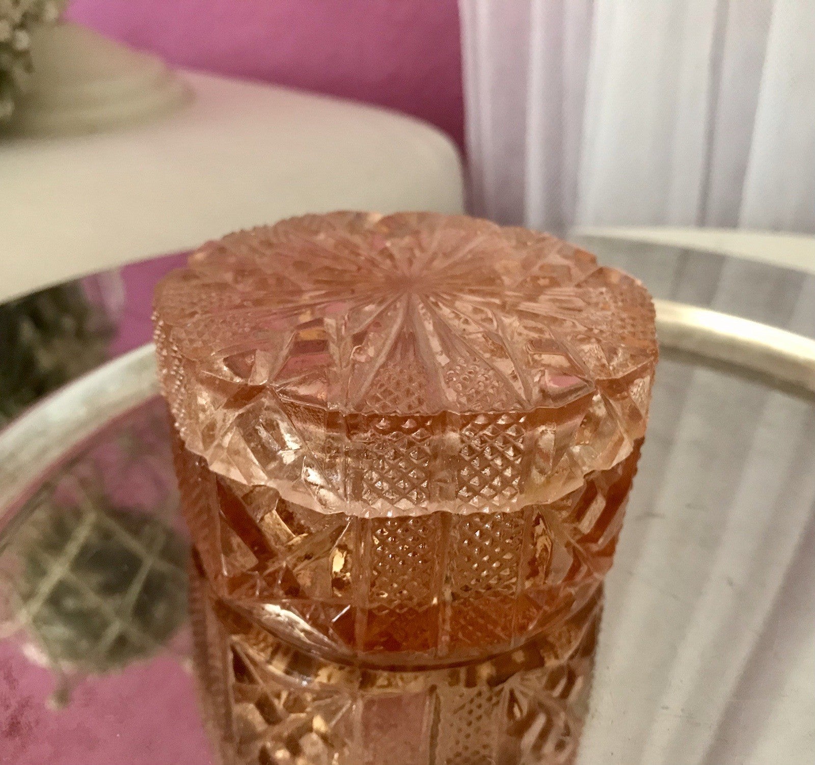 Antik Art Déco Dose Deckeldose Zierdose Pressglas Rosalin rosa Glas